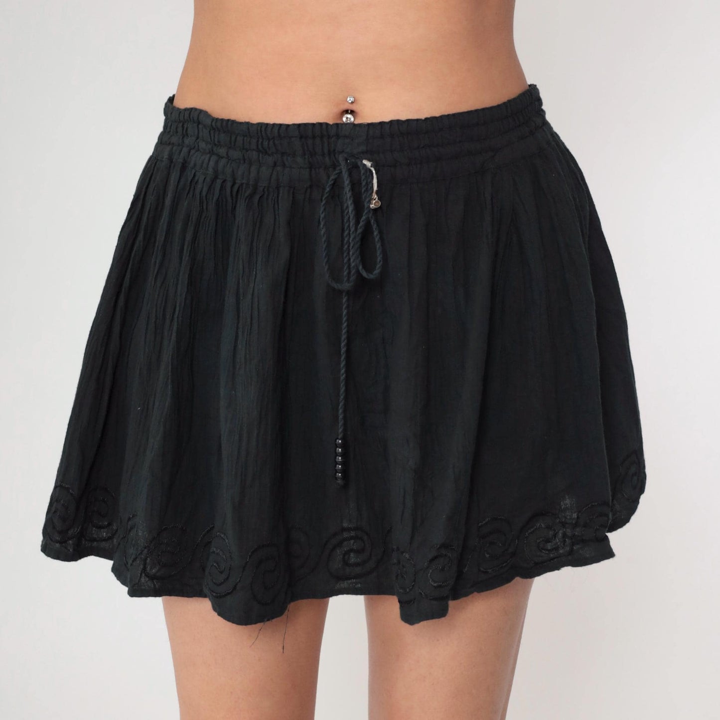 00s Black Broomstick Skirt Embroidered Elastic Waist Mini Medium Large