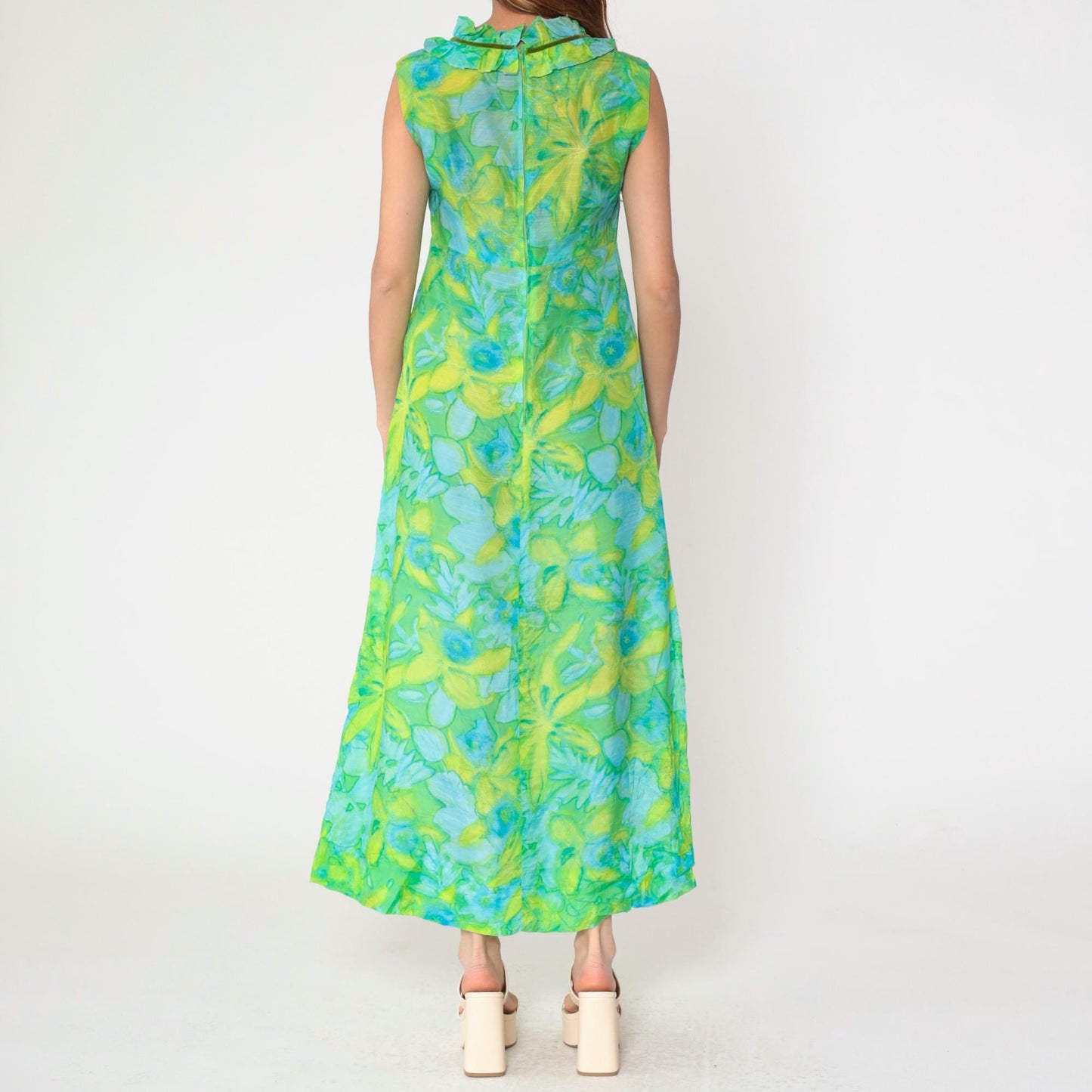 70s Green Floral Watercolor Maxi Dress Empire Waist Ruffled Neckline Medium