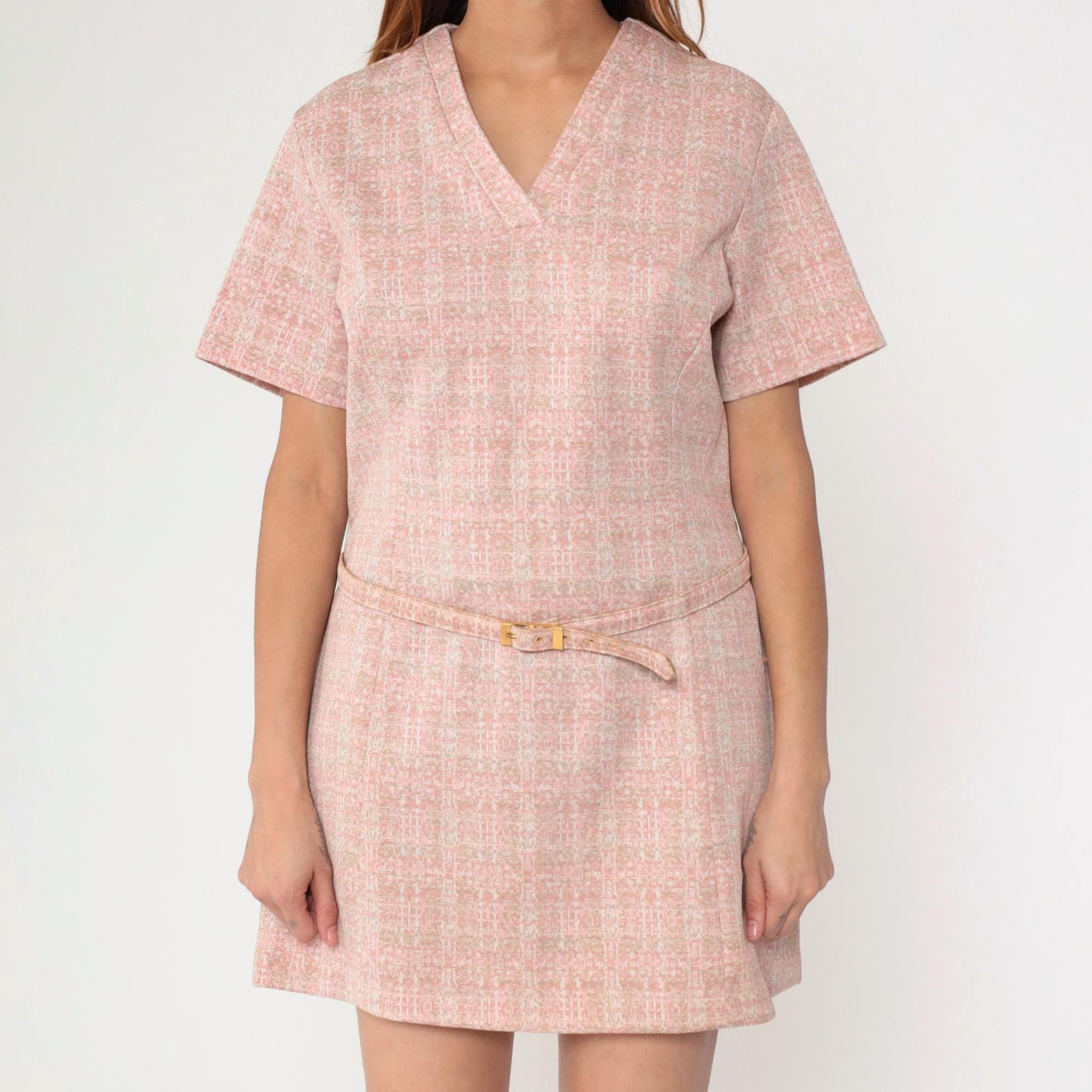 70s Mod Mini Dress Pink Checkered Shift V-Neck Belted Short Sleeve Medium M