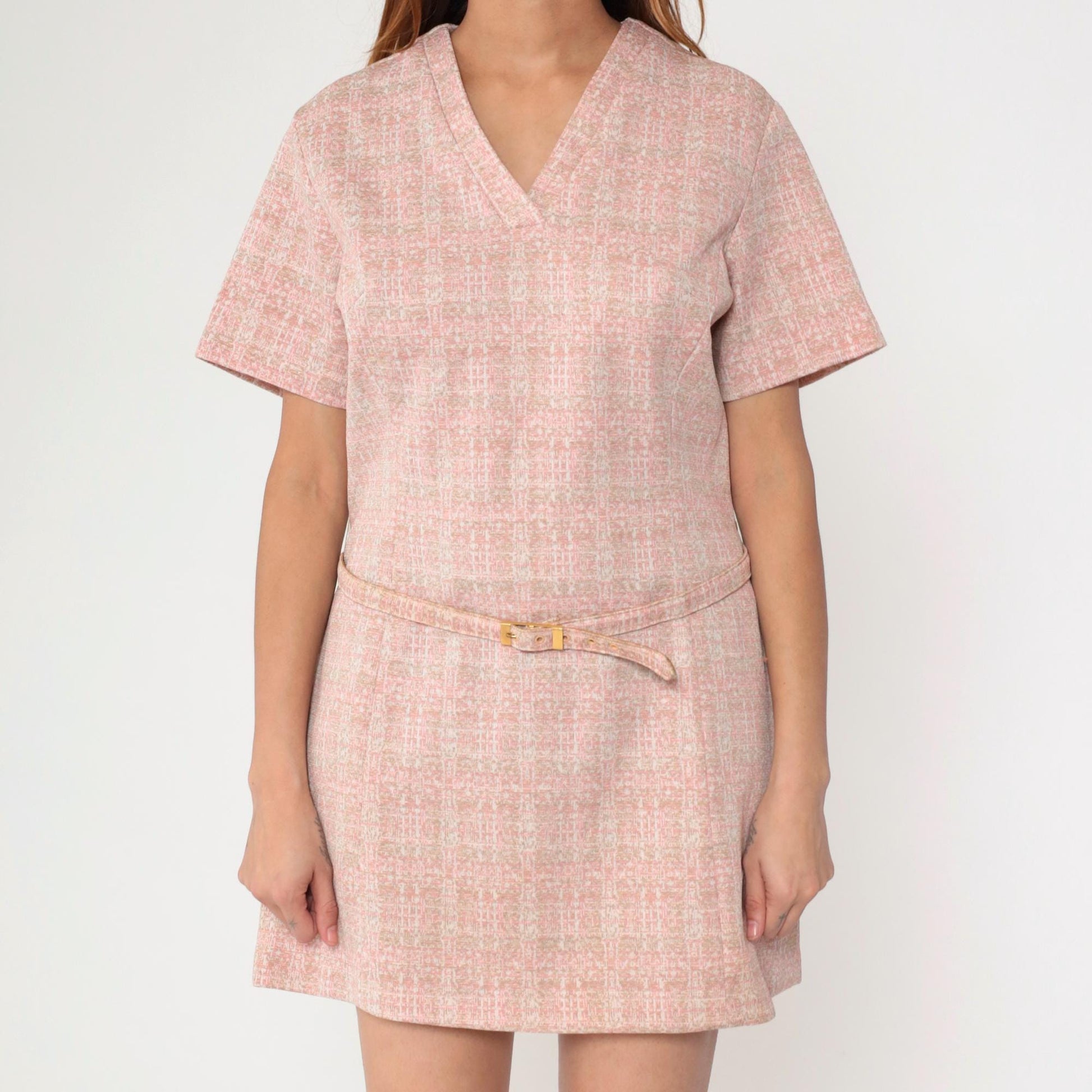 70s Mod Mini Dress Pink Checkered Shift V-Neck Belted Short Sleeve Medium M