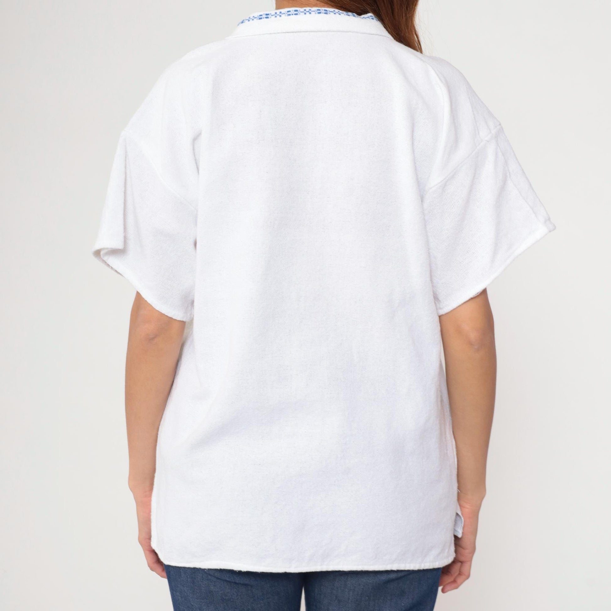 90s White Tunic Top Blue Geometric Embroidery Tie Neck Short Sleeve Medium