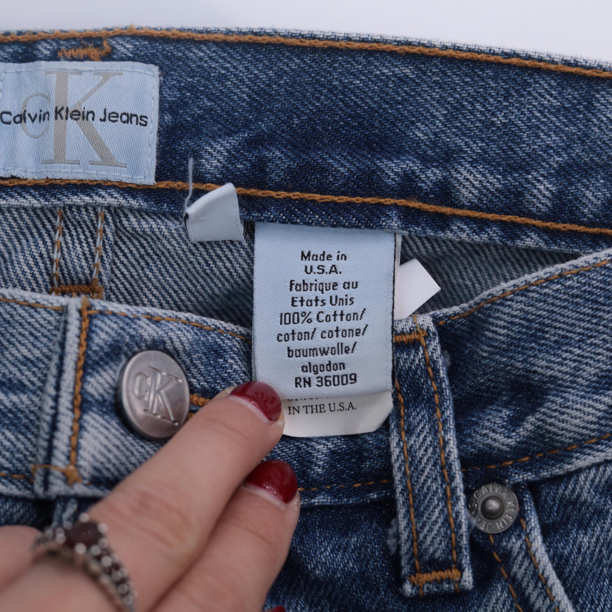 00s Calvin Klein High Waist Mom Jeans Blue Denim Tapered Small 28