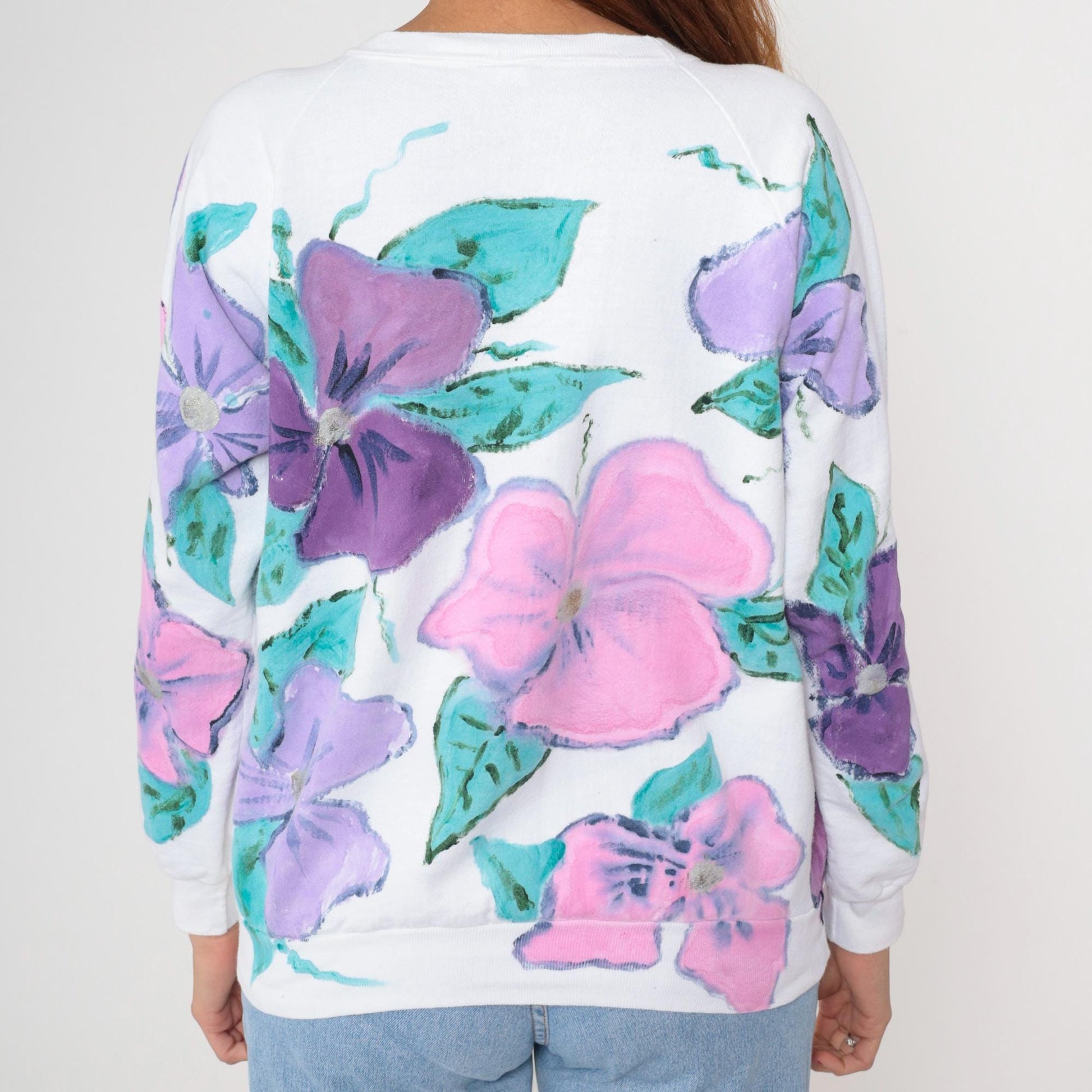 90s White Floral Sweatshirt Watercolor Purple Pink Blue Crew Neck Medium M
