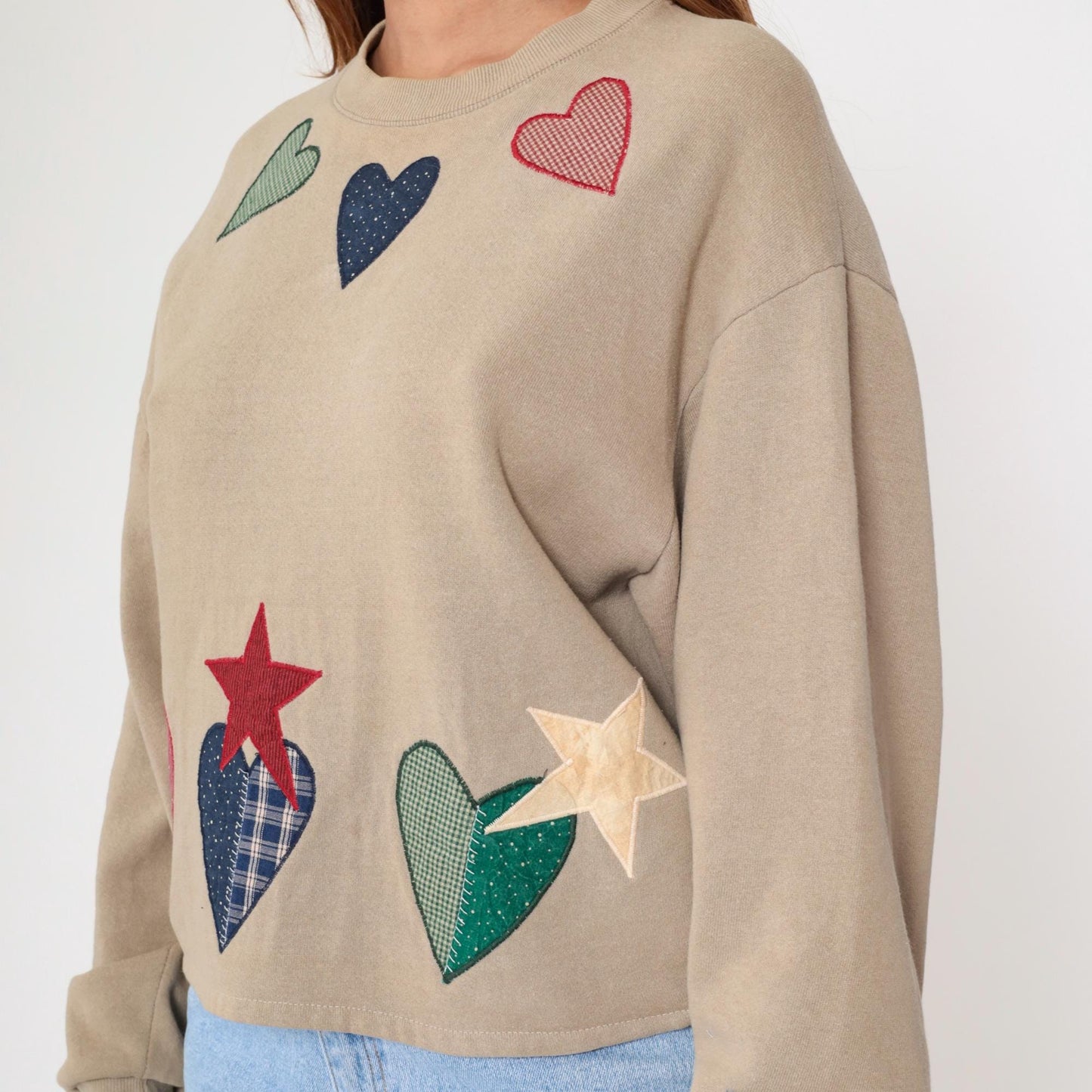 90s Patchwork Heart Applique Cropped Sweatshirt Tan Medium M
