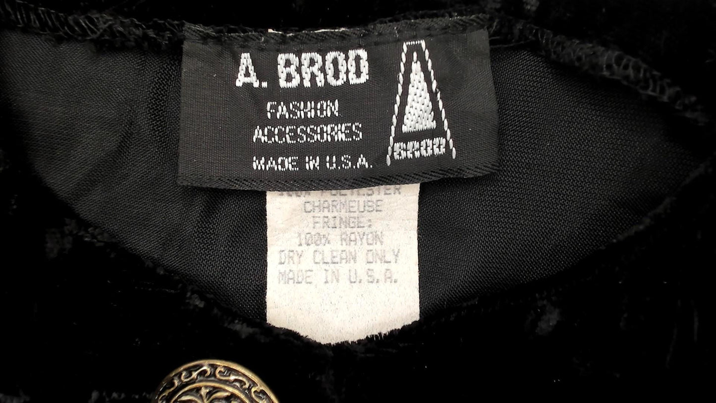 90s Black Velvet Cropped Jacket Button Front Round Neck Small S
