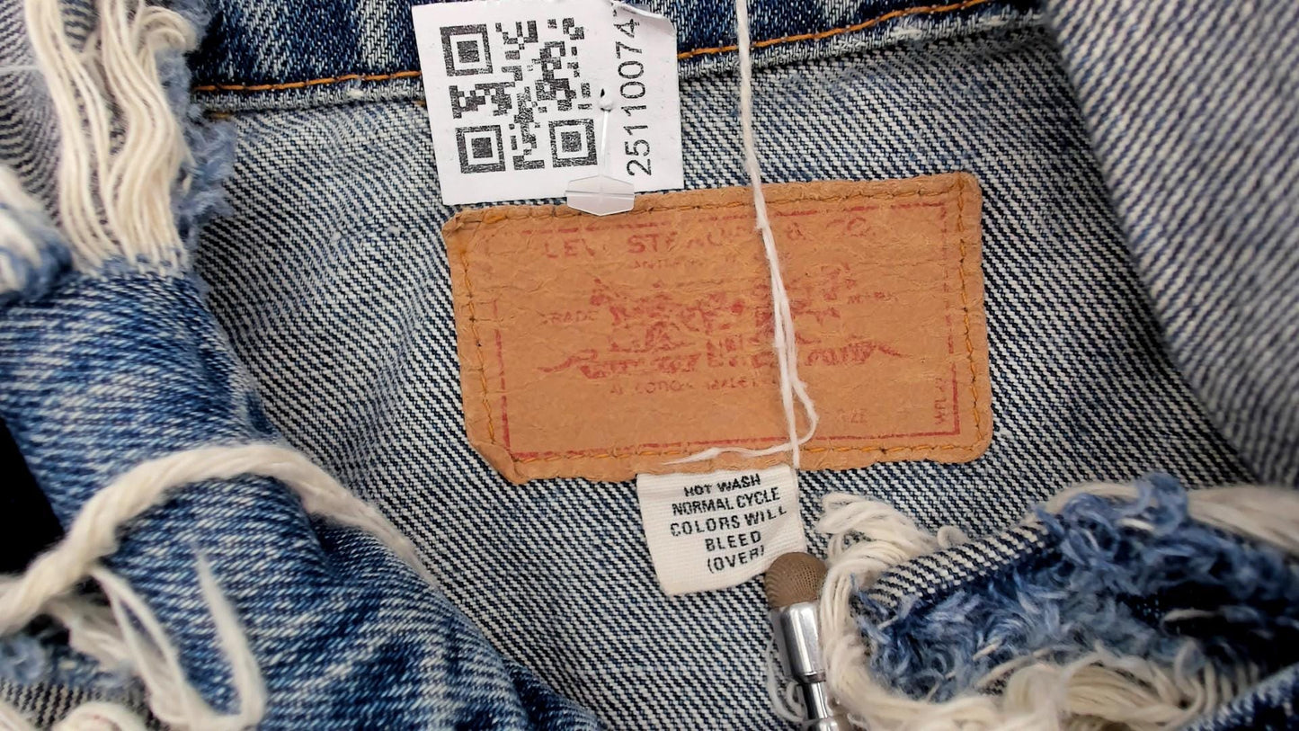 70s Levi's Denim Jacket Medium Blue Washed Distressed Trucker