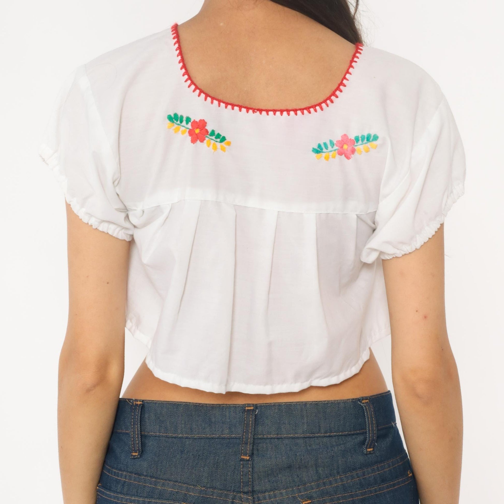 90s Mexican Embroidered Crop Top White Cotton Floral Huipil Small