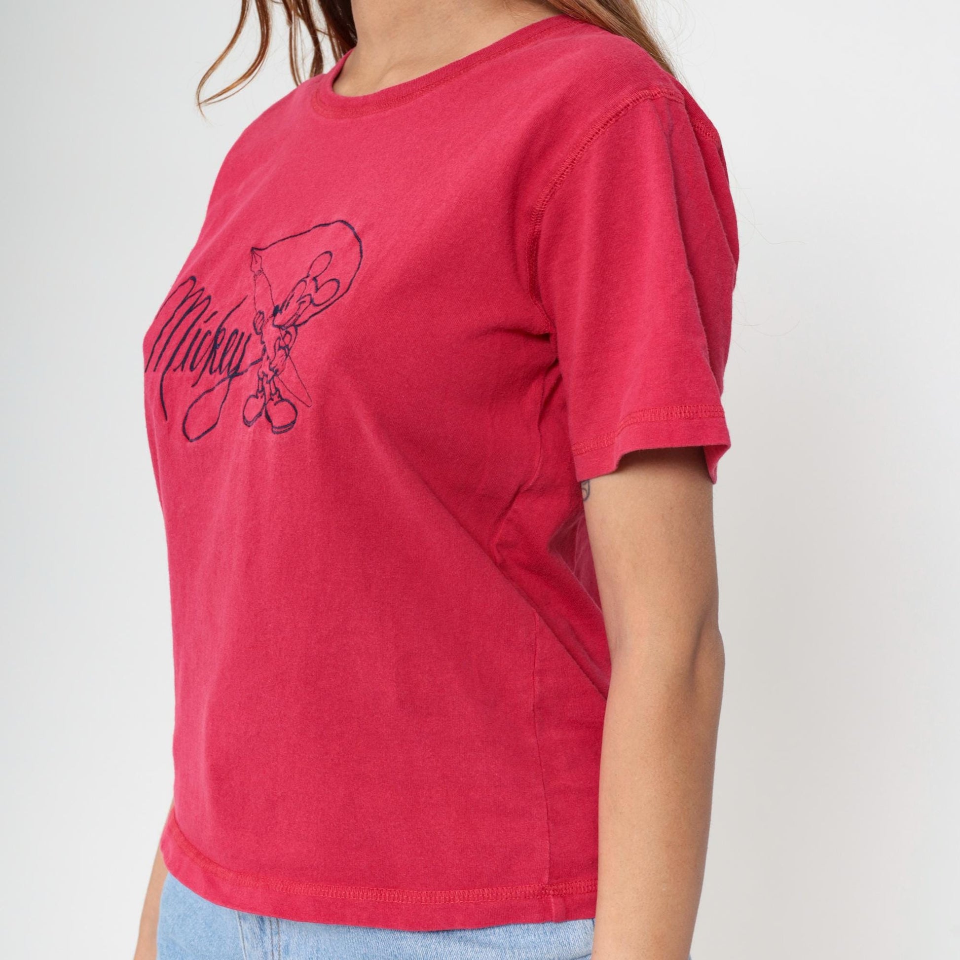 90s Mickey Mouse Fishing Graphic T-Shirt Red Cotton Crew Neck Medium M