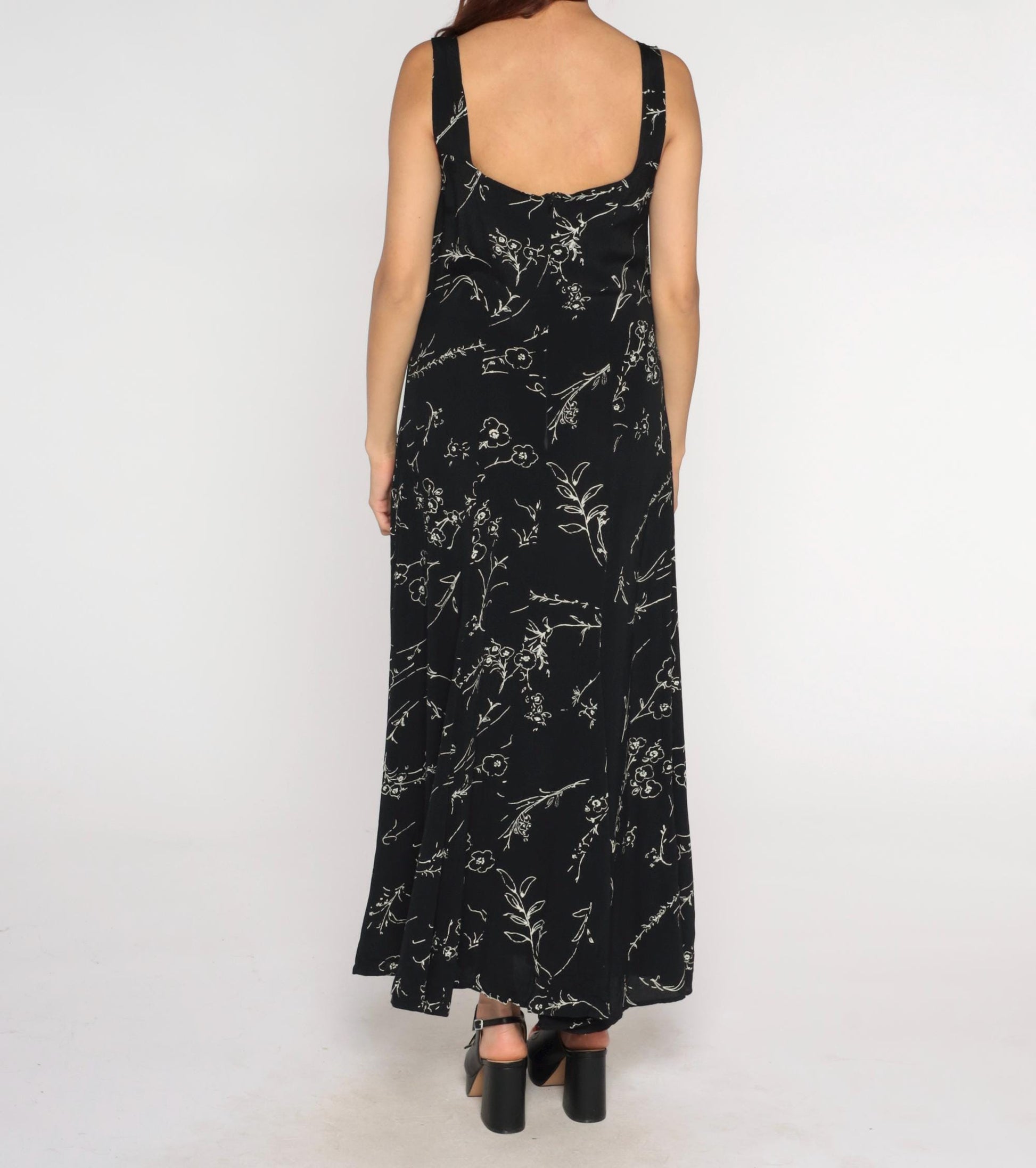 90s Black Maxi Dress White Floral Line Drawing Square Neck Sleeveless Medium M