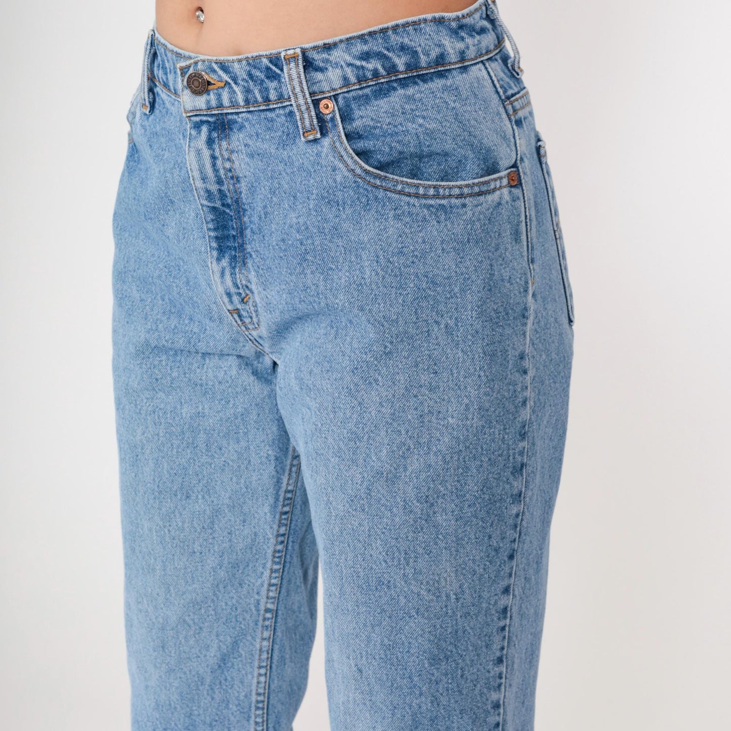 90s Levi's Light Wash High Waisted Straight Leg Jeans Medium M