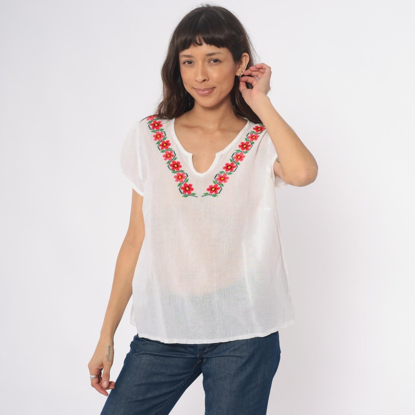 90s Mexican Embroidered Floral Blouse White Cotton V-Neck Peasant Top Large
