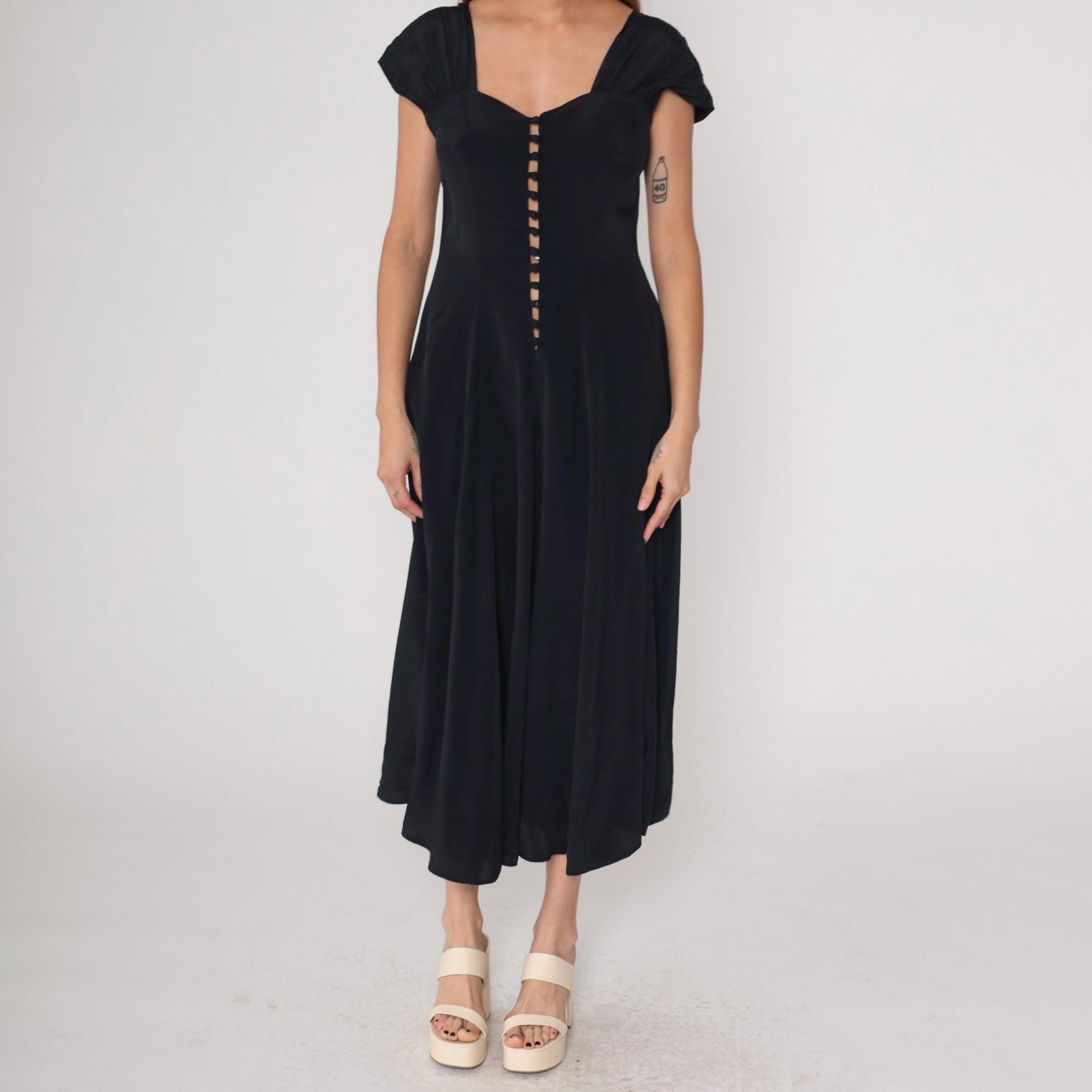 80s Black Maxi Dress Button Front Cap Sleeve Square Cutout Medium