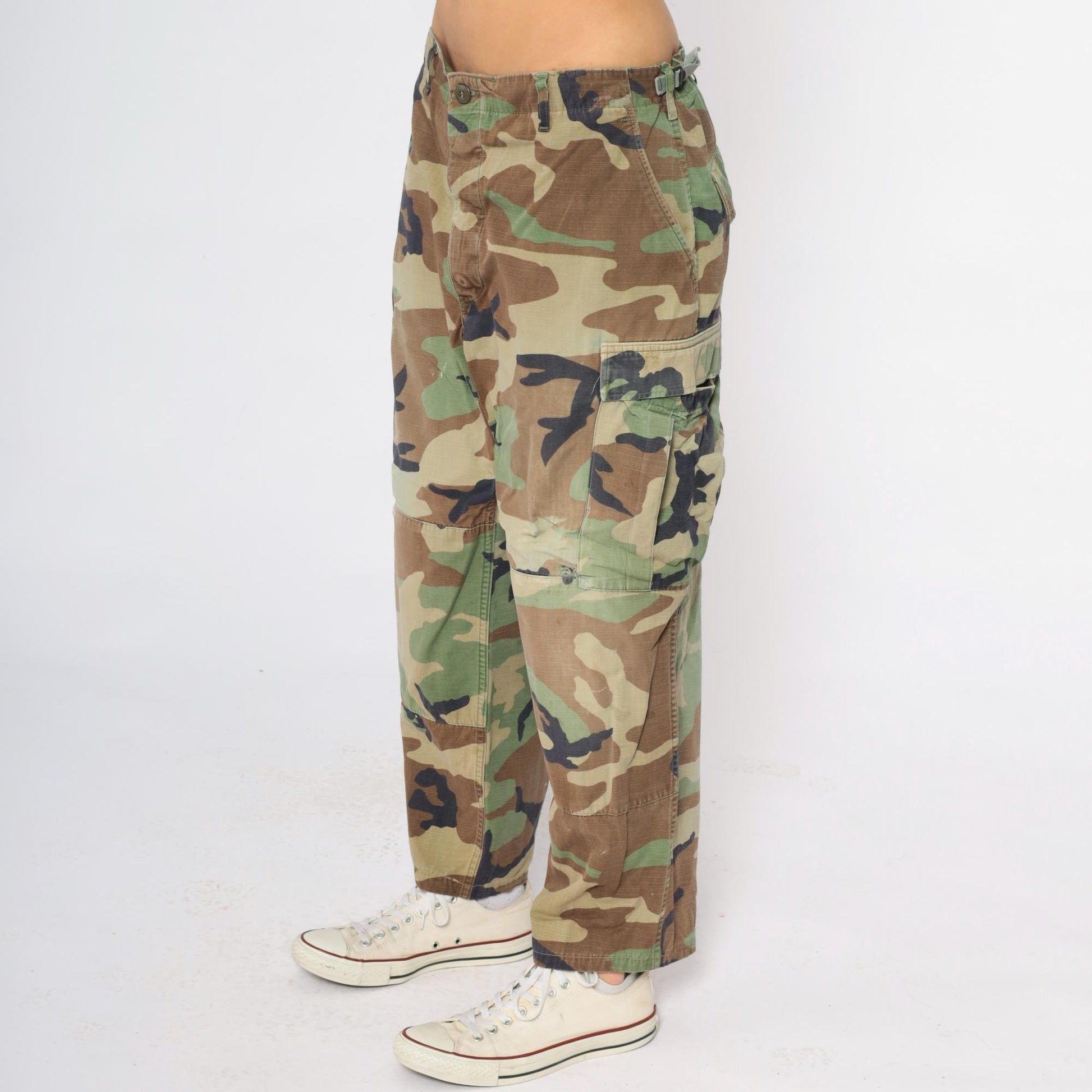 90s Lavas Industries Woodland Camo Cargo Pants Small