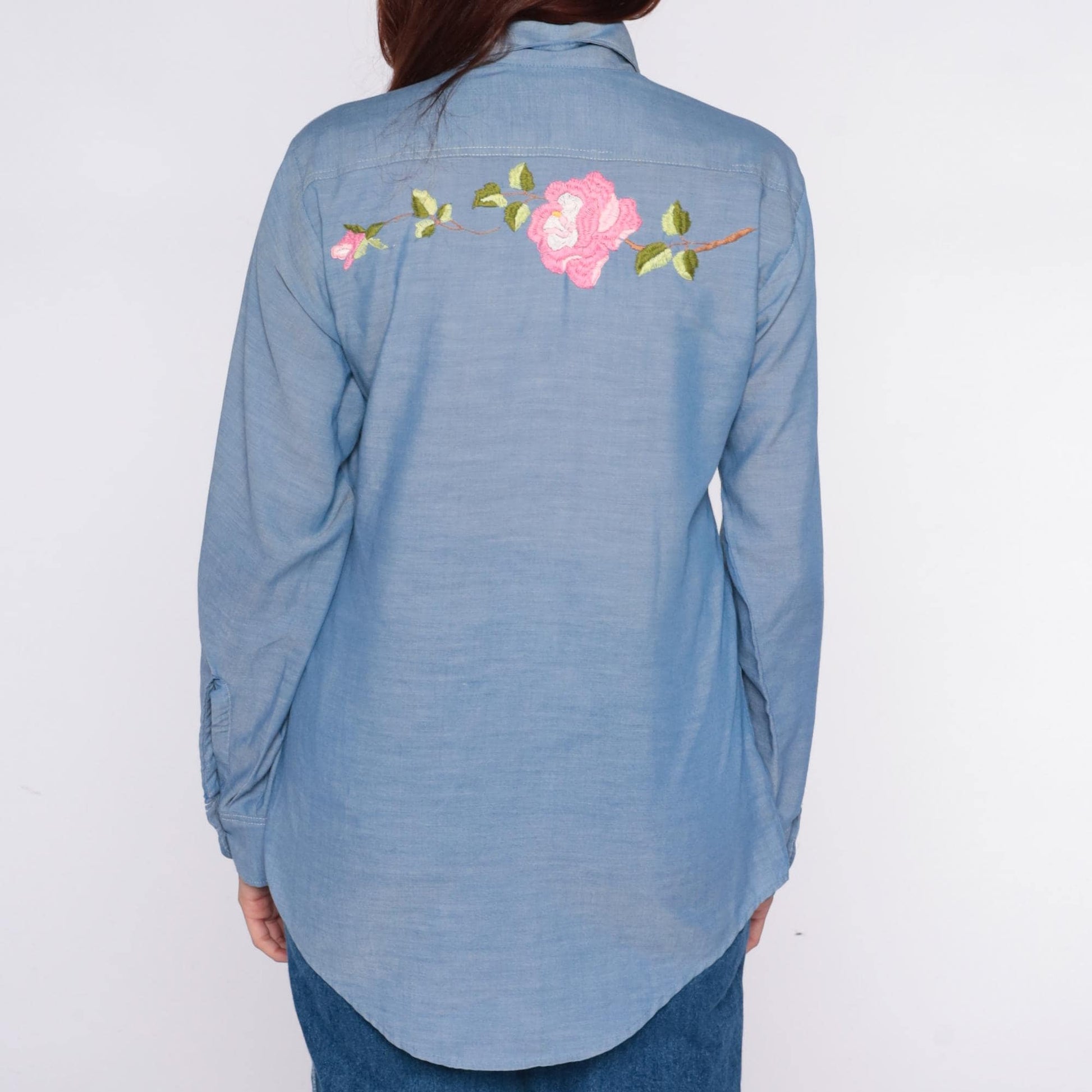 70s JCPenney Chambray Shirt Embroidered Roses Button Front Small