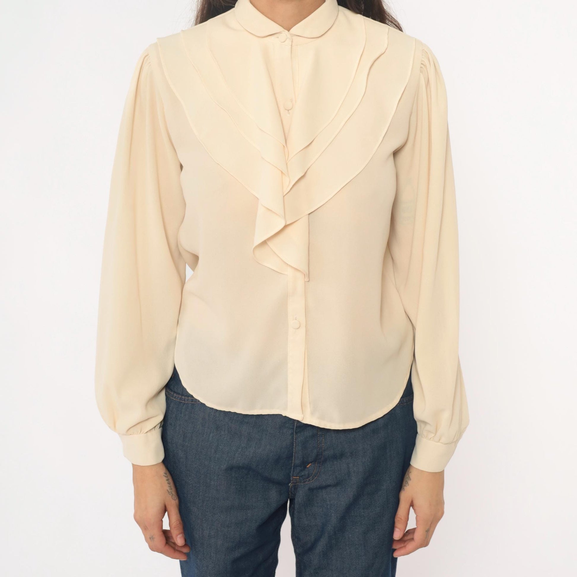 70s Cream Peter Pan Collar Blouse Puff Sleeve Button Front Ruffle Medium
