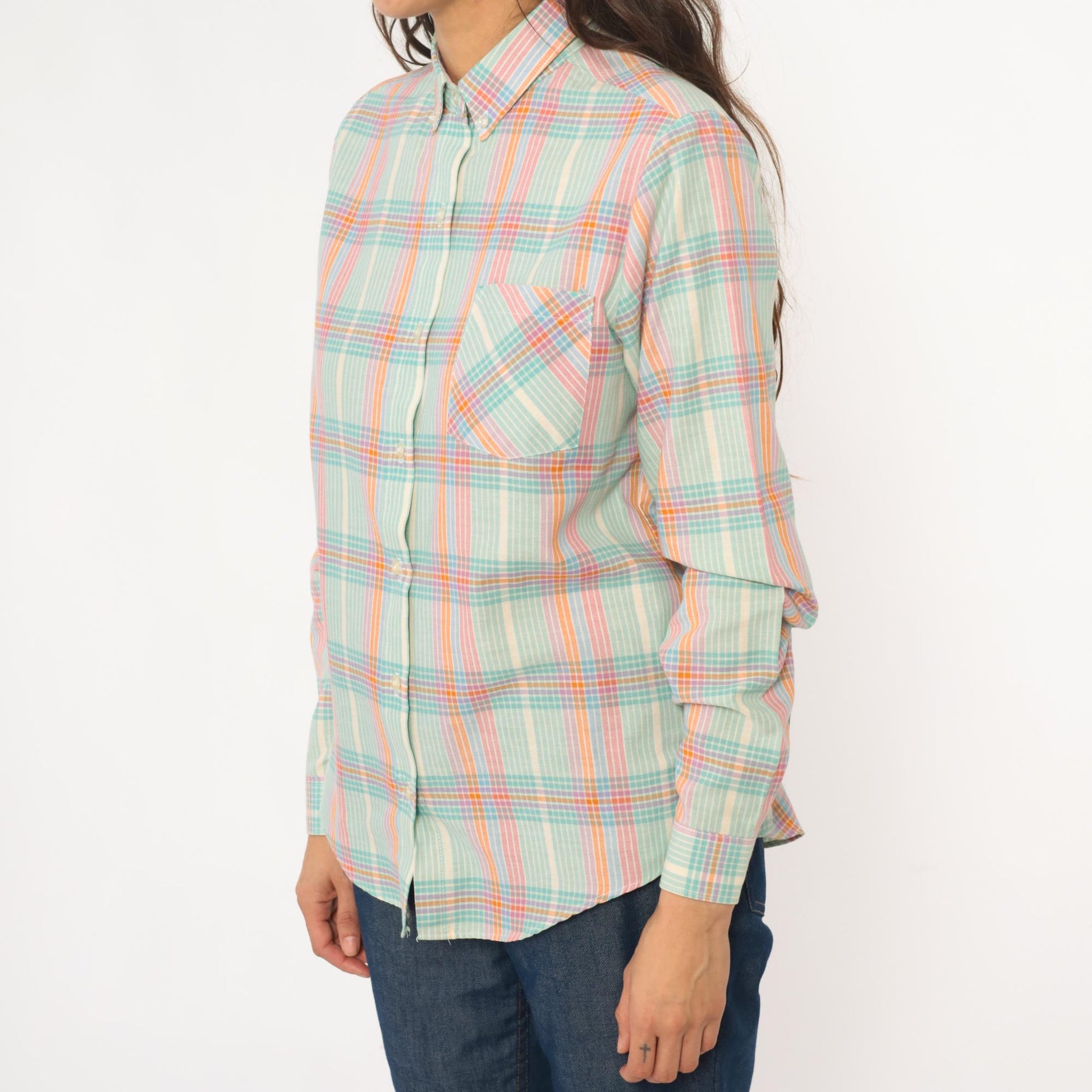 90s Pastel Plaid Button-Down Shirt Long Sleeve Collared Medium M