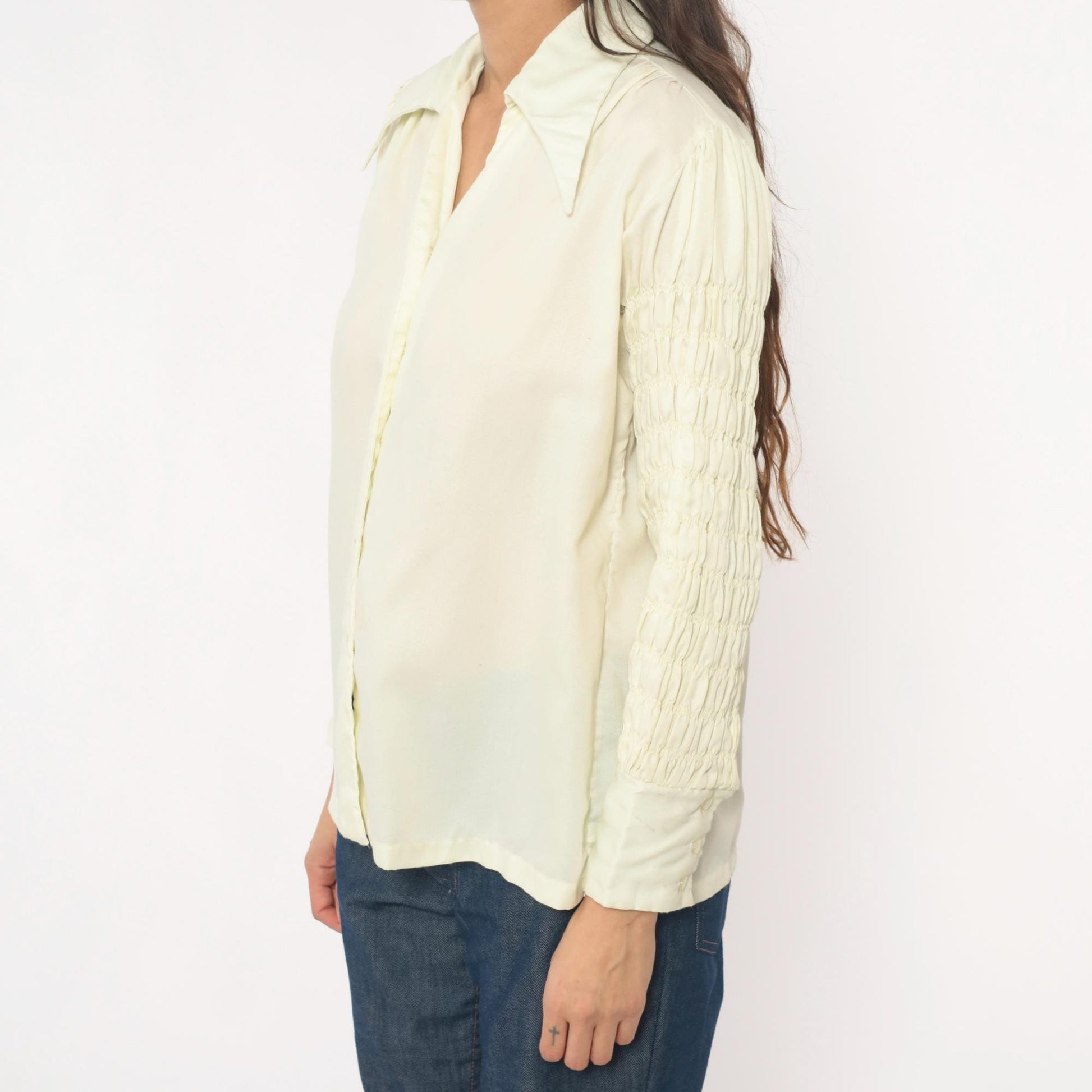 70s Ship n Shore Pale Yellow Button-Up Blouse Smocked Sleeve Collared Large