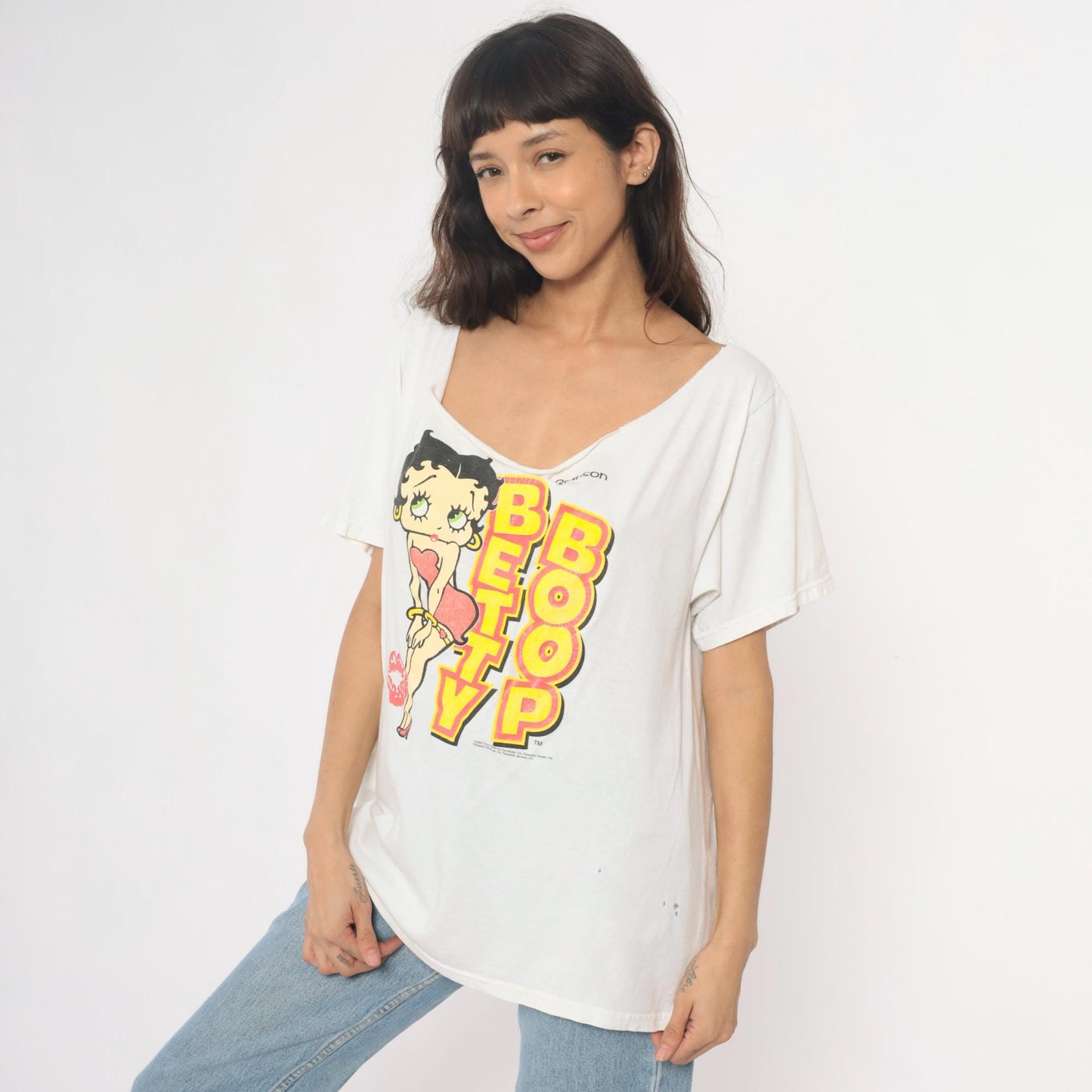 Y2K Betty Boop Graphic Tee White Cotton Off-Shoulder Distressed Extra Large
