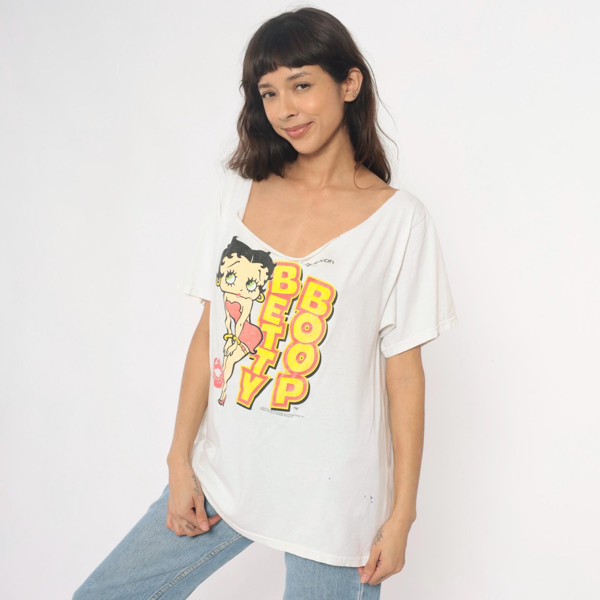 Y2K Betty Boop Graphic Tee White Cotton Off-Shoulder Distressed Extra Large