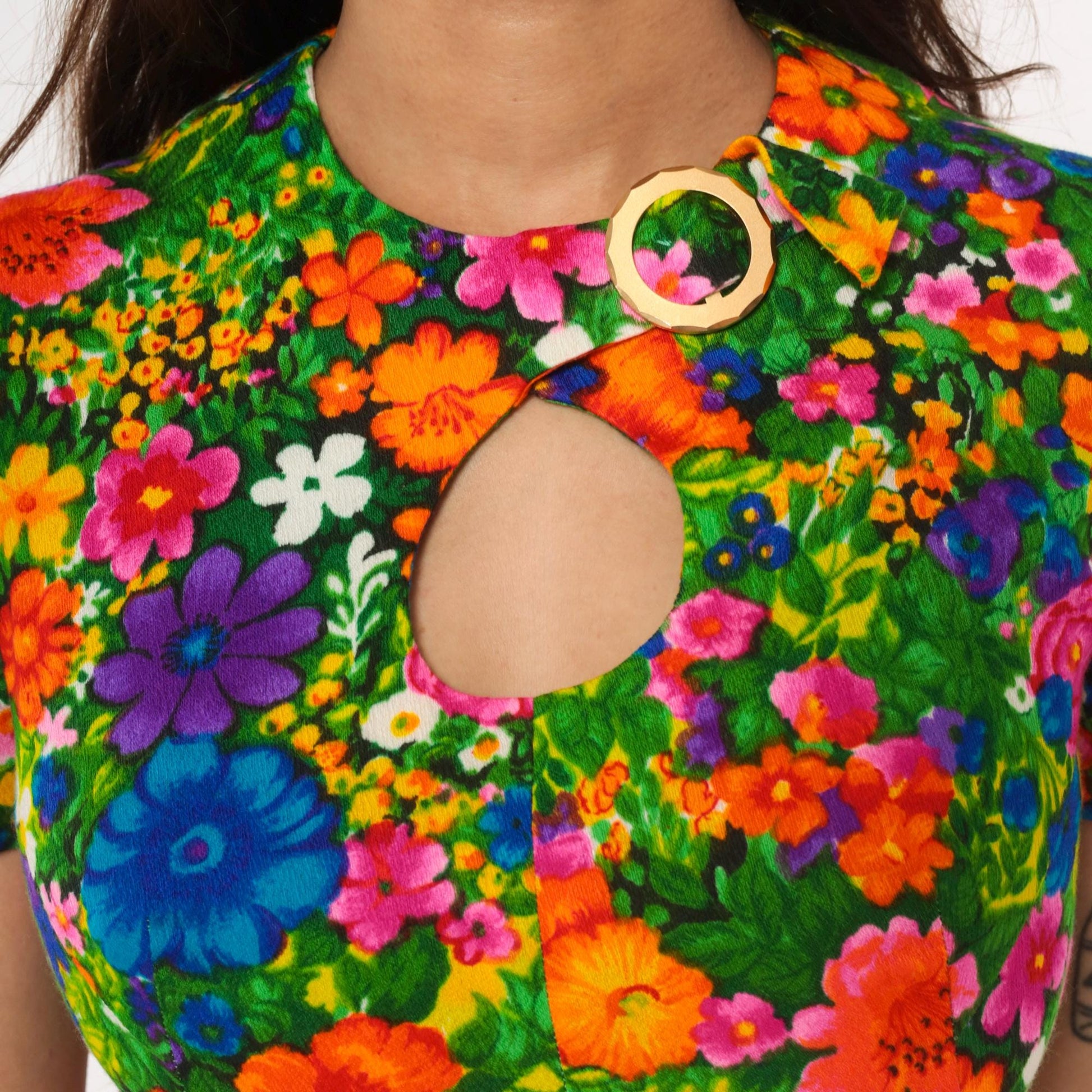 70s Floral Maxi Dress Keyhole Neckline Short Sleeve Cotton Rainbow Small