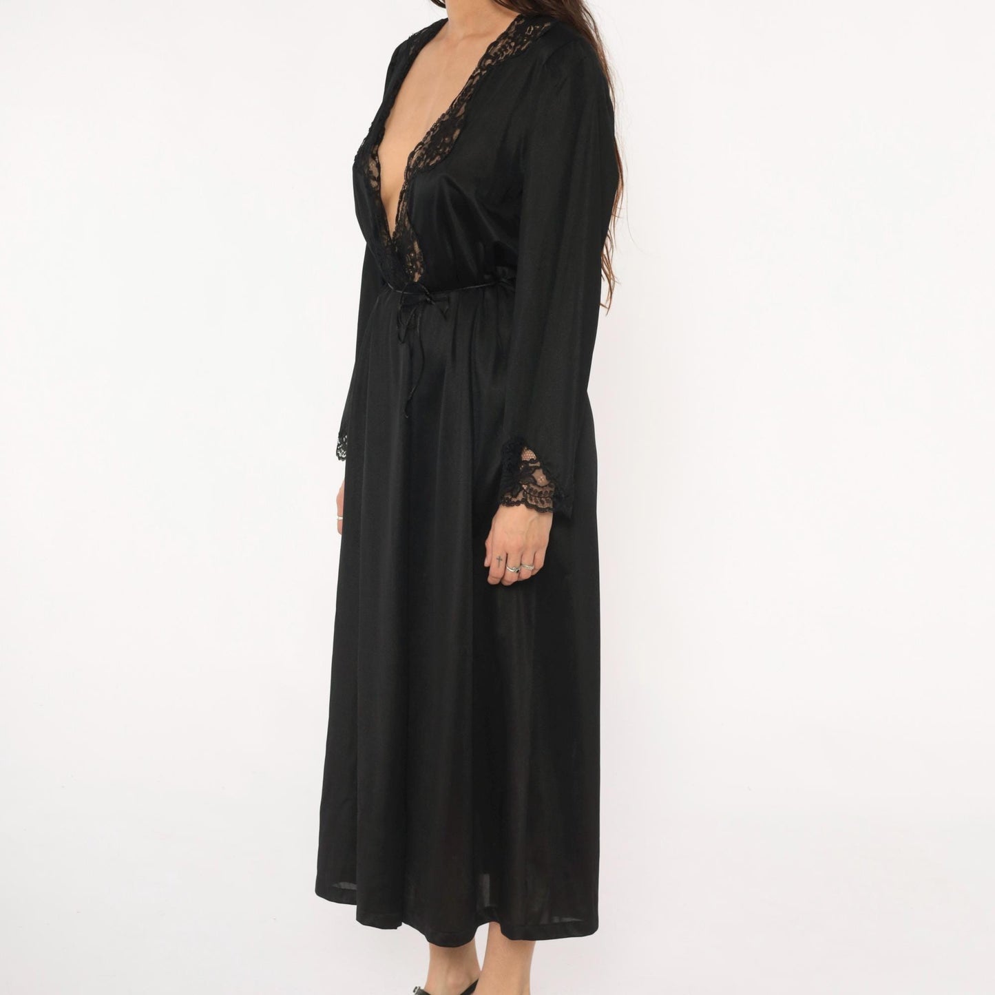 90s Cinema Etiole Black Lace Maxi Robe Long Sleeve Tie Waist Medium
