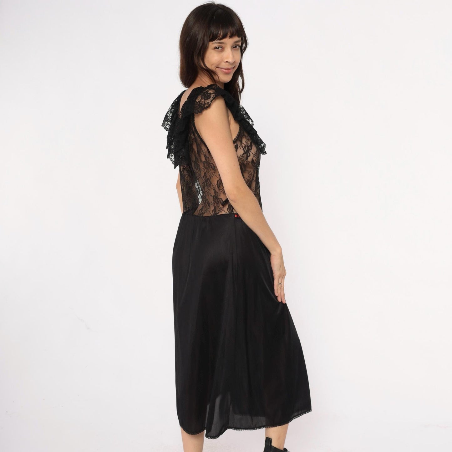 80s Stroke of Midnight Black Lace Nightgown Red Beaded Trim Maxi Large