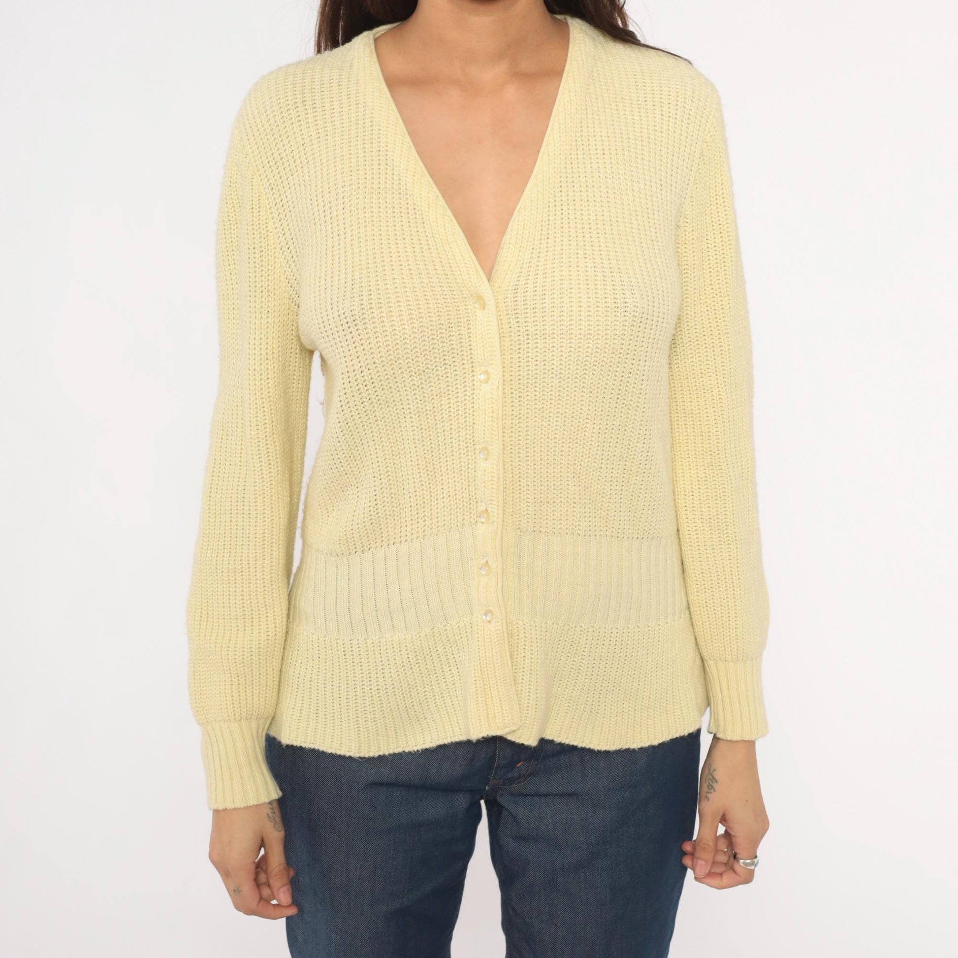 70s Avon Fashions Cardigan Sweater V Neck Cream Ribbed Knit Medium M