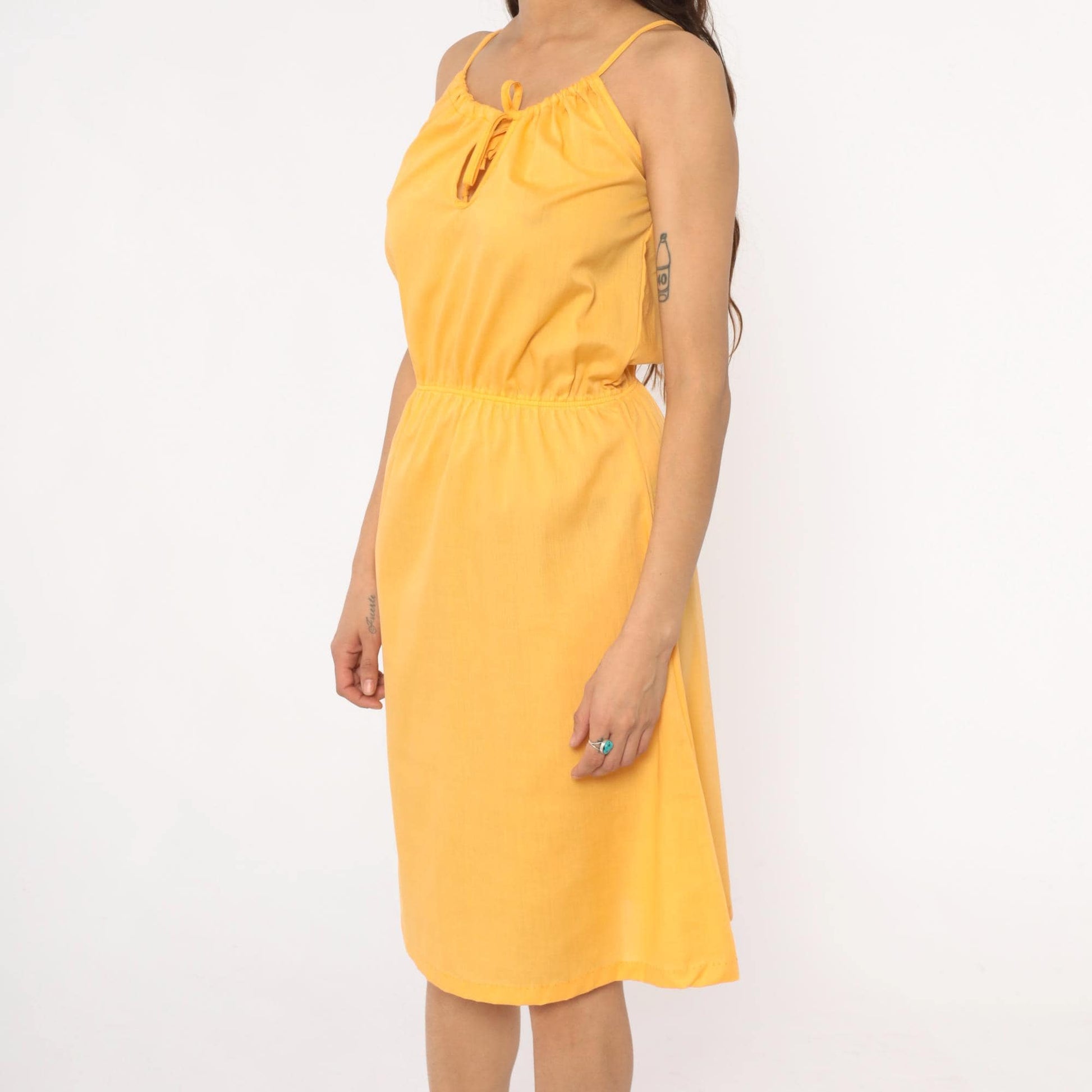 70s Yellow Spaghetti Strap Sundress Tie Neck Knee-Length Small Medium
