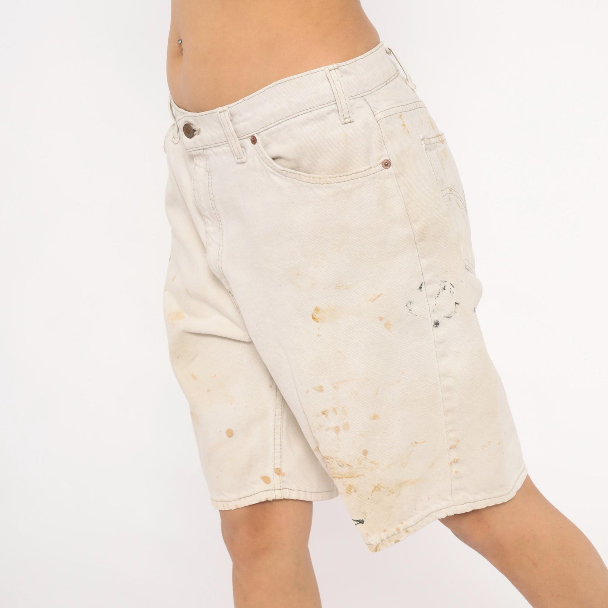 90s Levi's 550 Off-White Denim Shorts High Rise Distressed Cream Waist 36