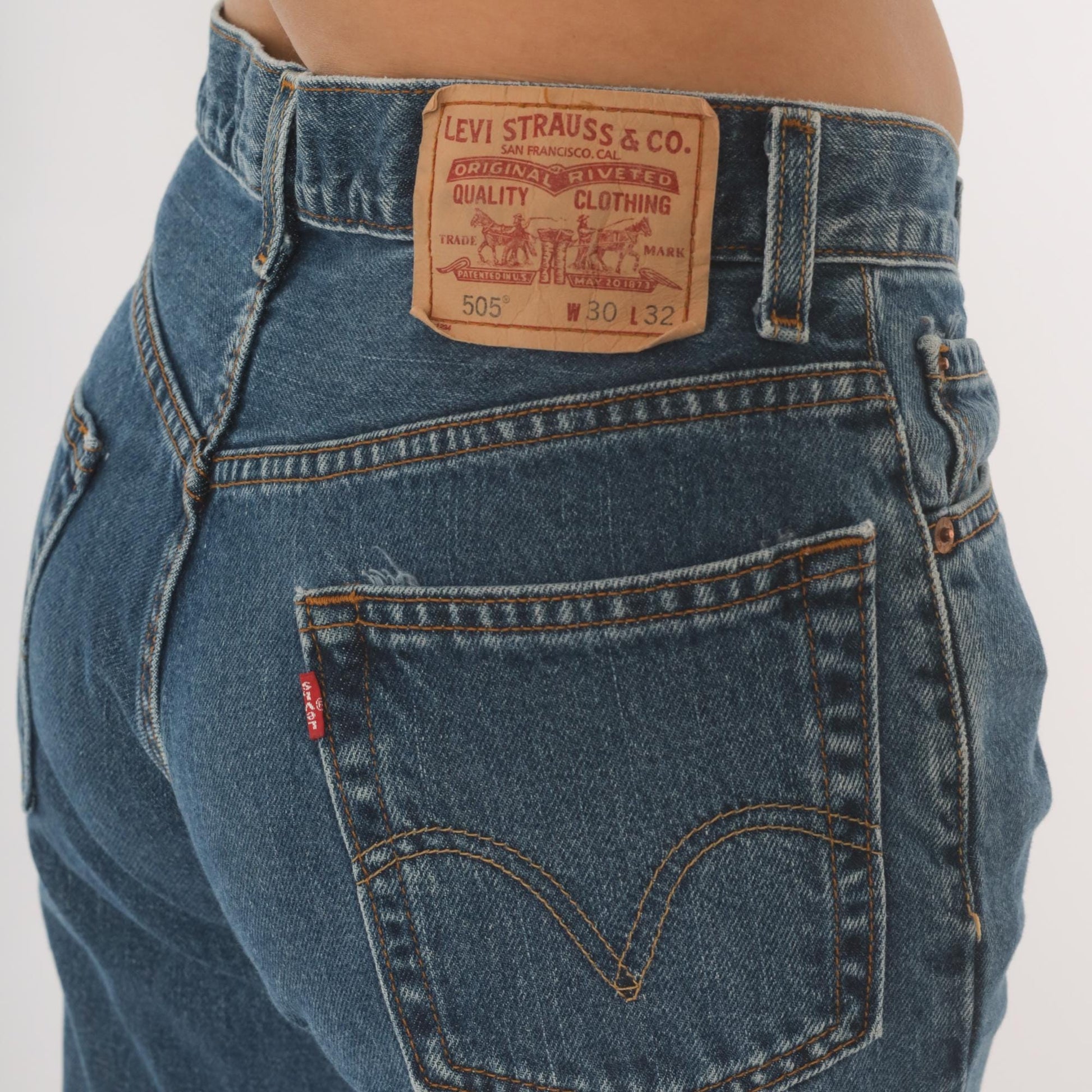 Levi's 505 Straight Leg Jeans Medium Wash High Rise Cotton Denim W30 L32