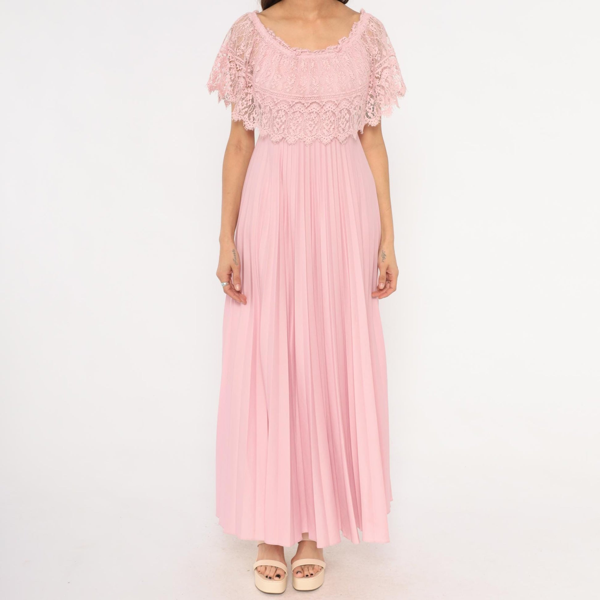 70s Pink Lace Cape Maxi Dress Scalloped Flutter Sleeve Accordion Pleated Small S