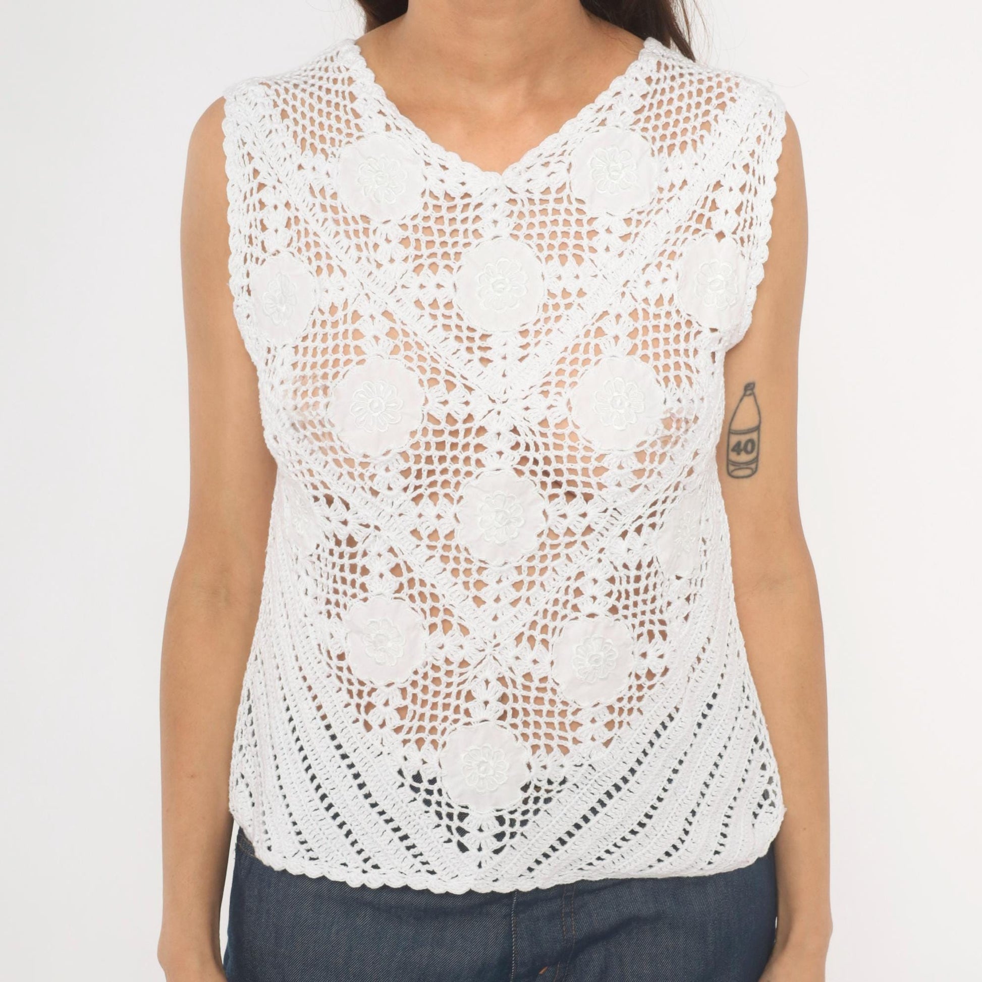 90s White Crochet Lace Tank Top Floral Medallion V-Neck Cotton Small