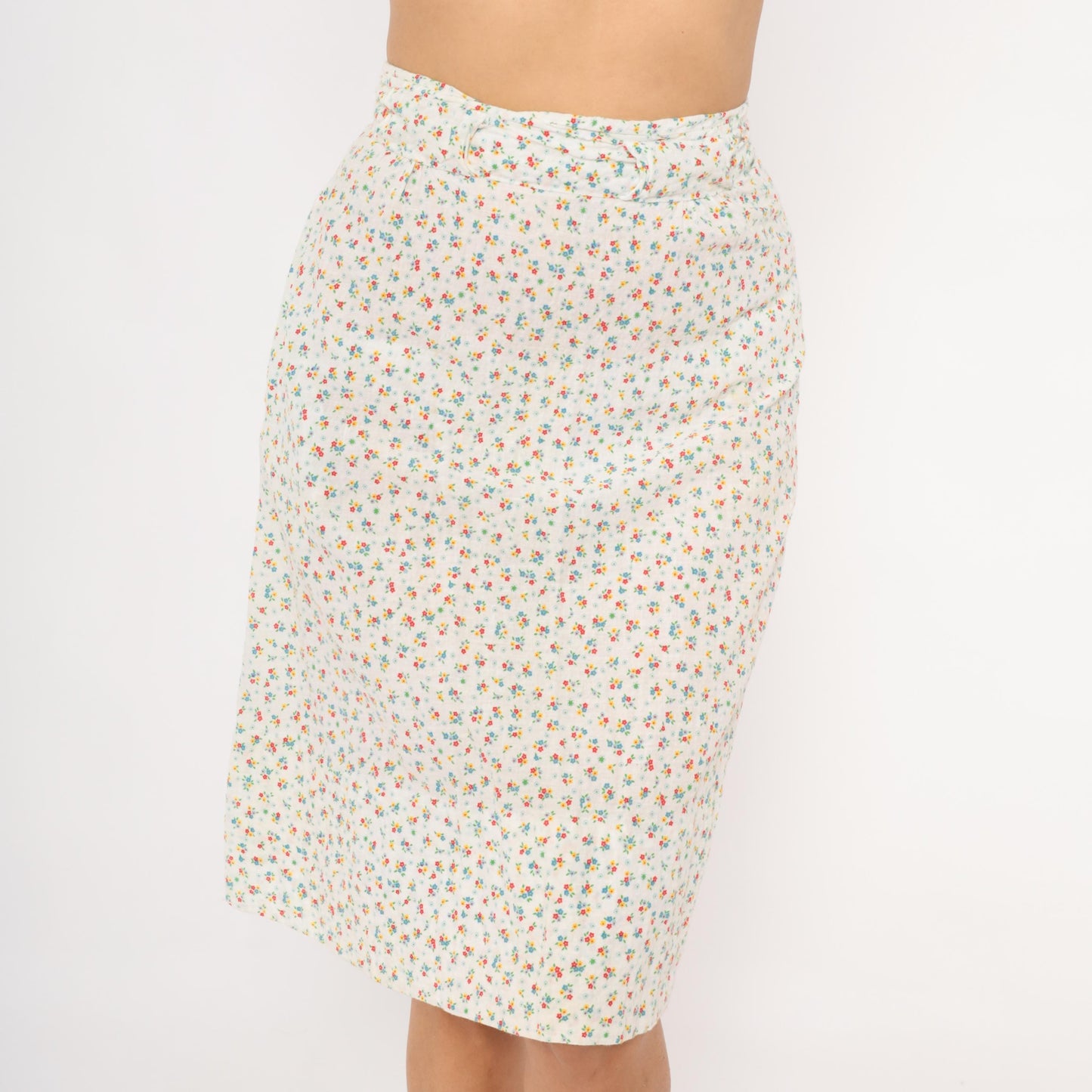 1960s Ditsy Floral A-Line Skirt White Calico Cotton Blend Small S