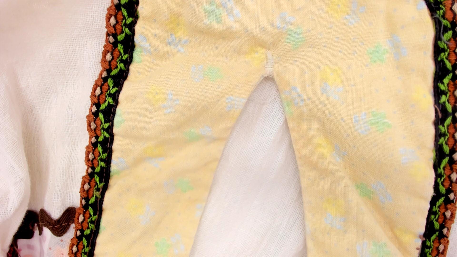 70s Patchwork Hood Maxi Dress White Linen V Neck Bishop Sleeve Small
