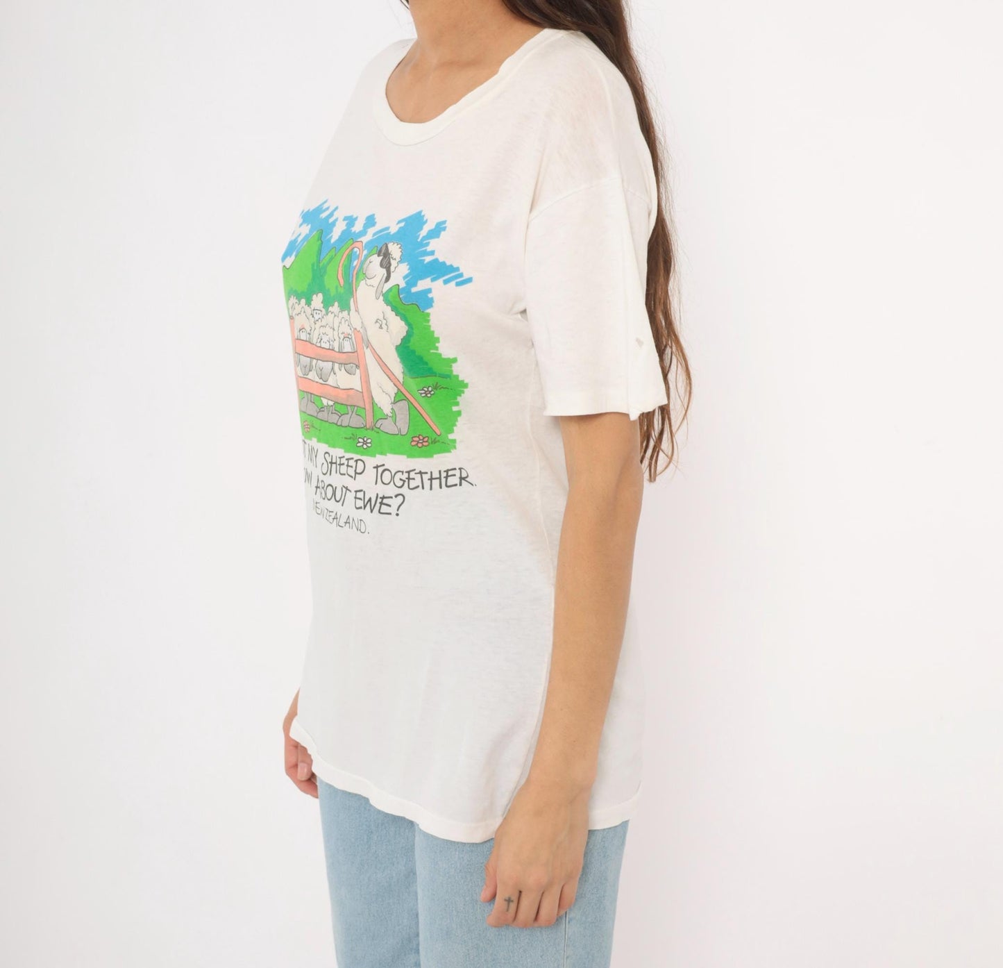 90s New Zealand Sheep Pun Graphic Tee White Cotton Scoop Neck Medium
