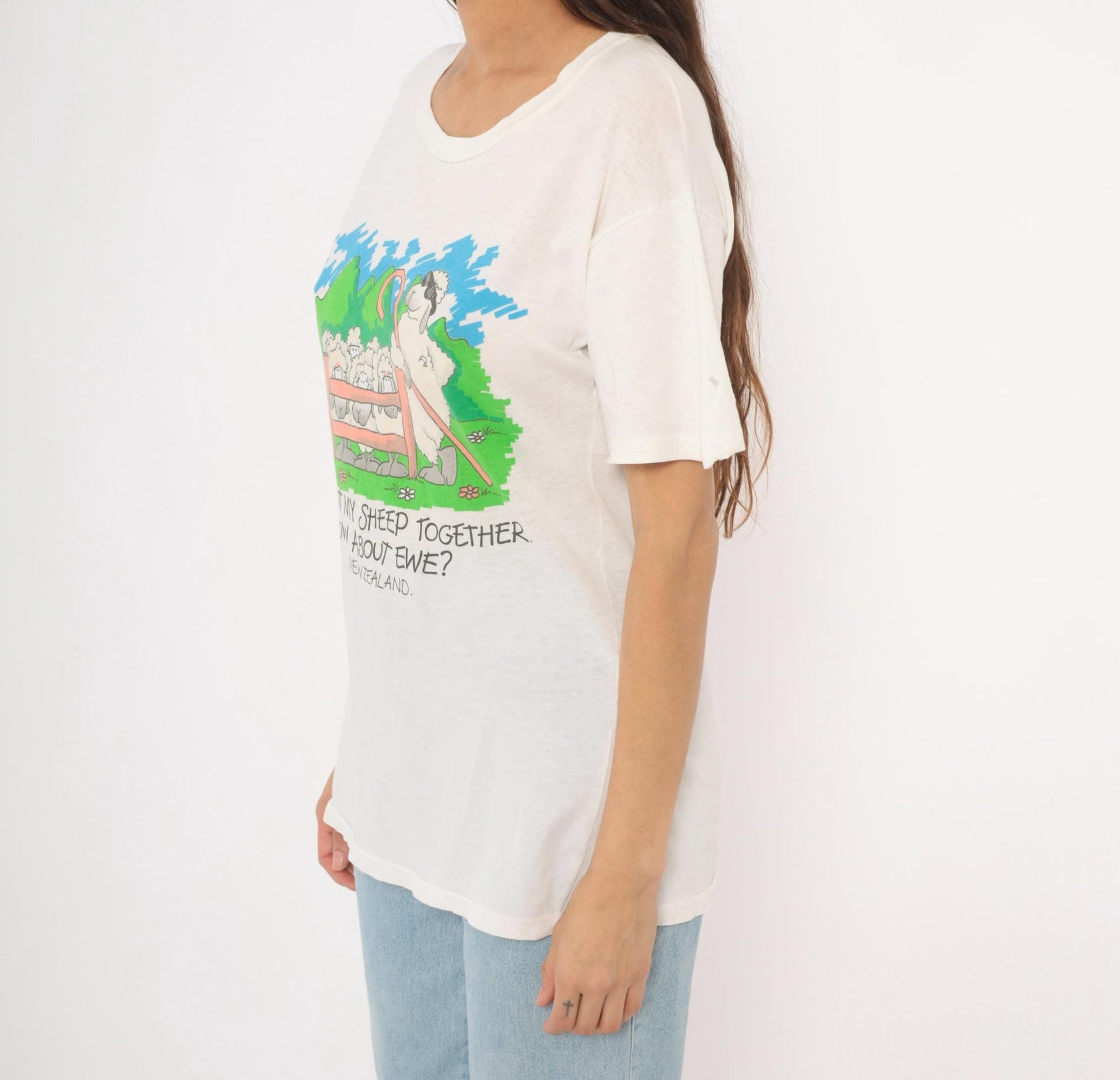 90s New Zealand Sheep Pun Graphic Tee White Cotton Scoop Neck Medium