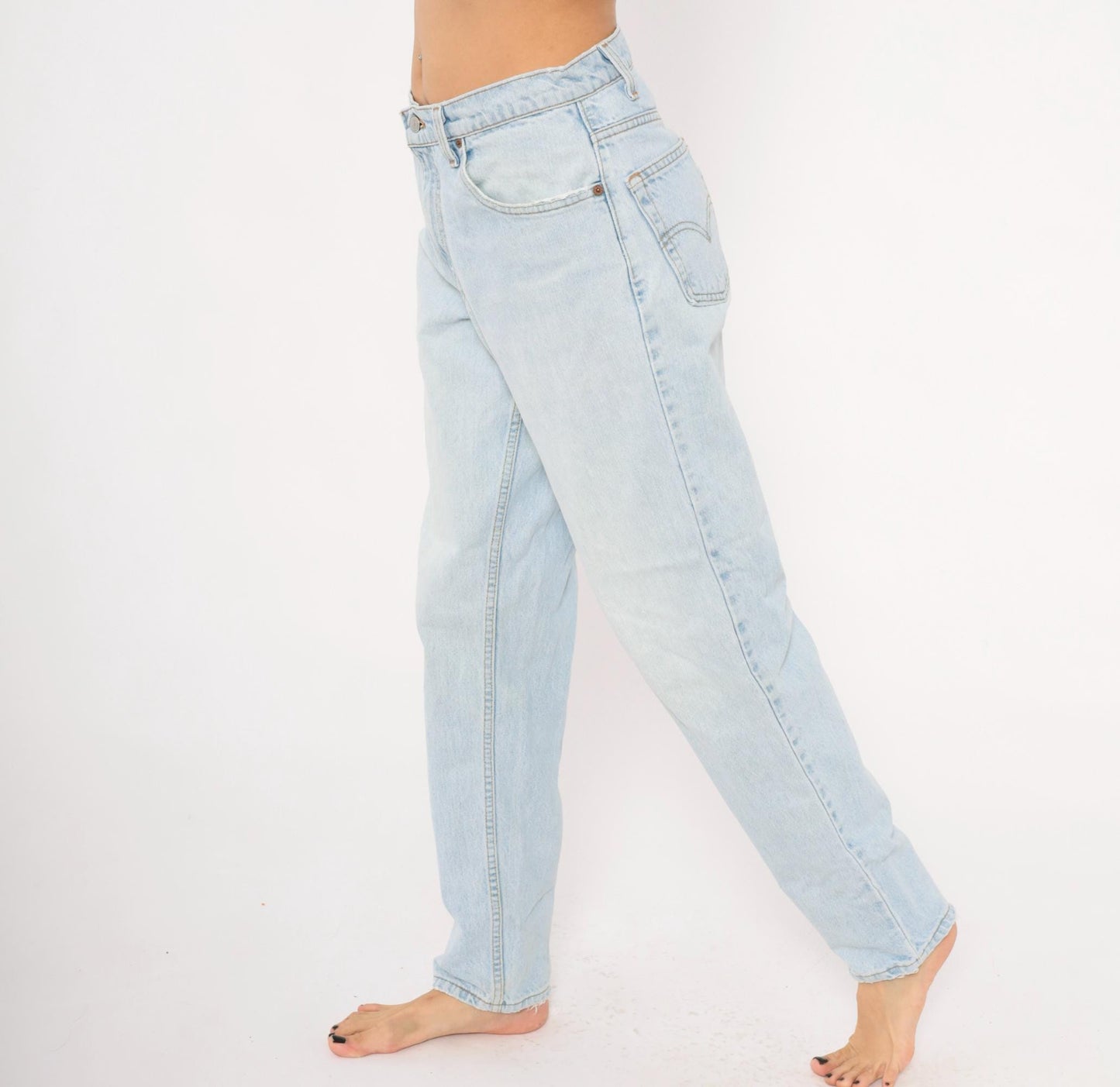 90s Levi's 560 Light Wash High Rise Tapered Jeans 31x32