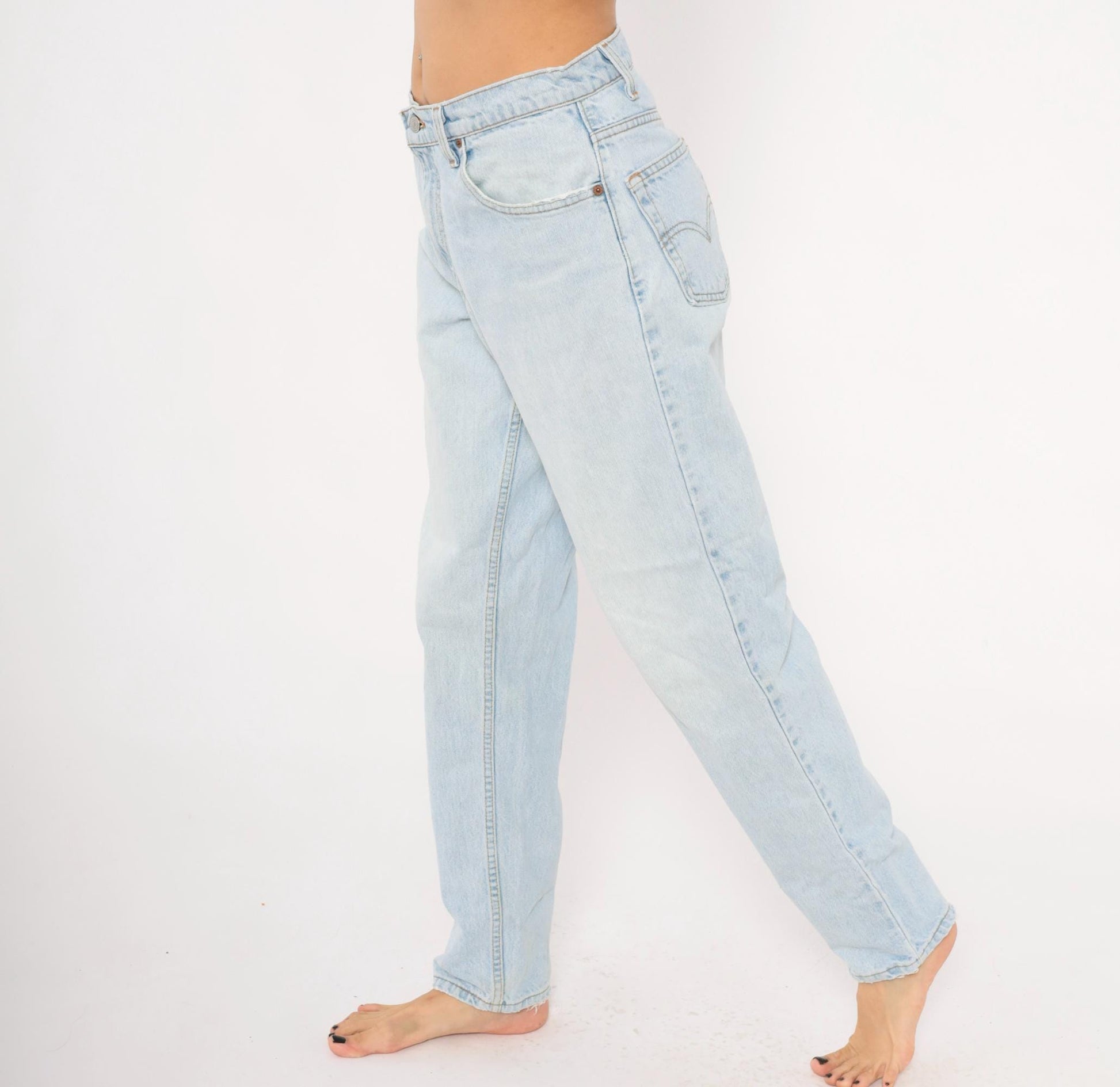 90s Levi's 560 Light Wash High Rise Tapered Jeans 31x32
