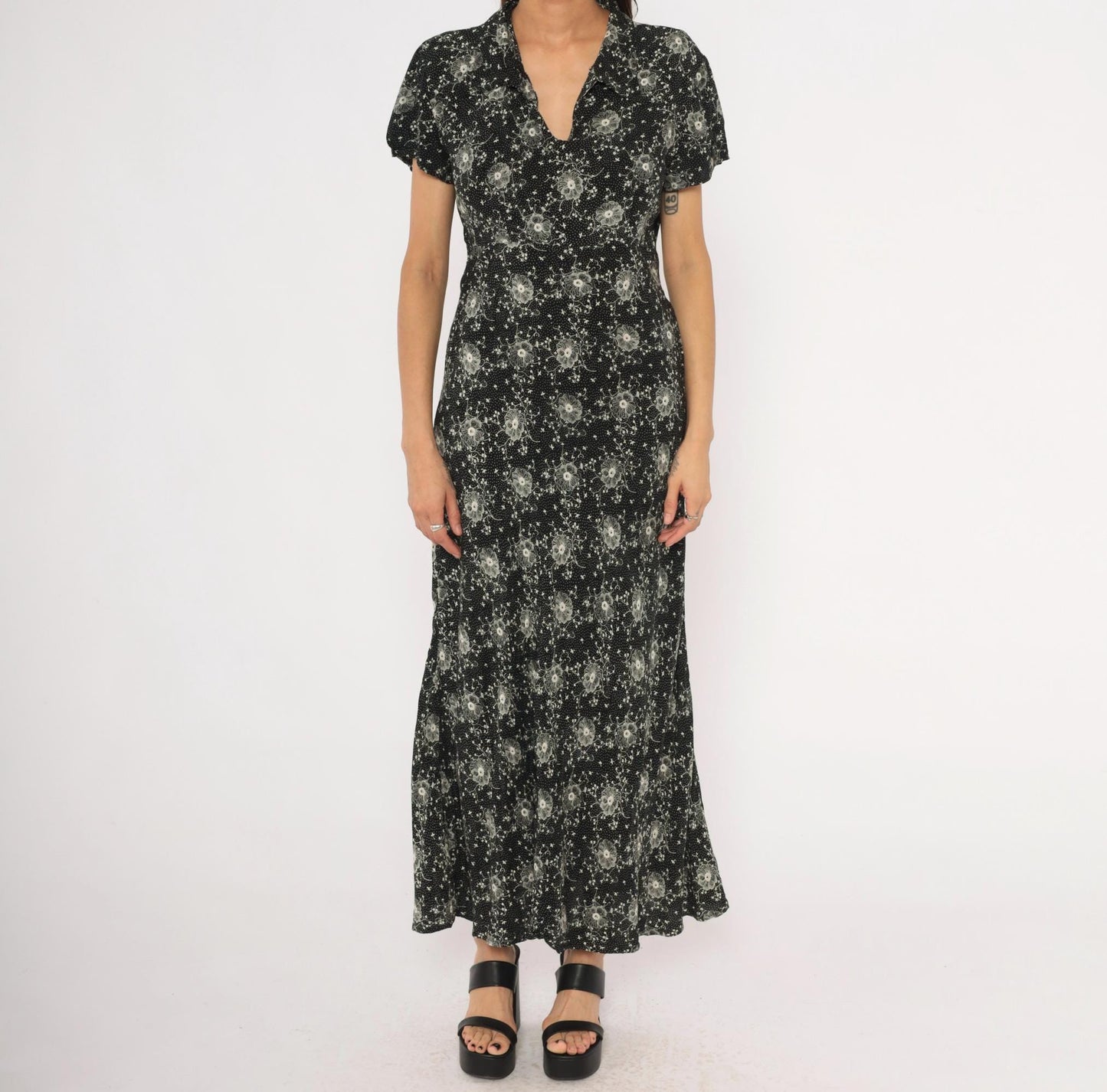 90s Scarlett Black Floral Maxi Dress White Dotted Short Sleeve Collared Large L