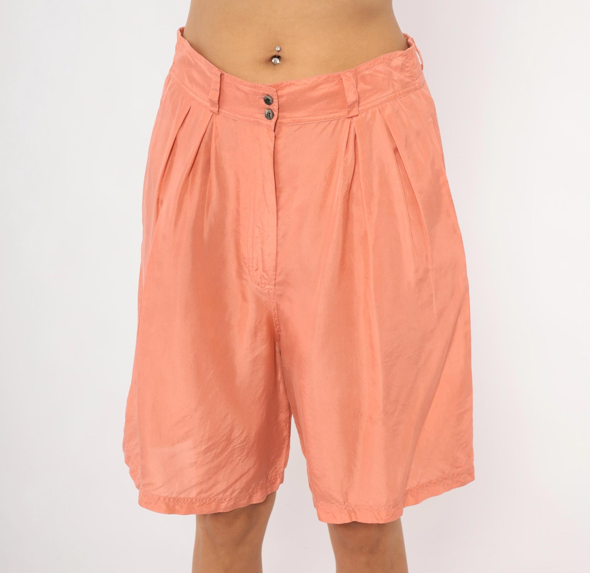 90s Forenza Silk Bermuda Shorts Peach Pleated High Waist Small S