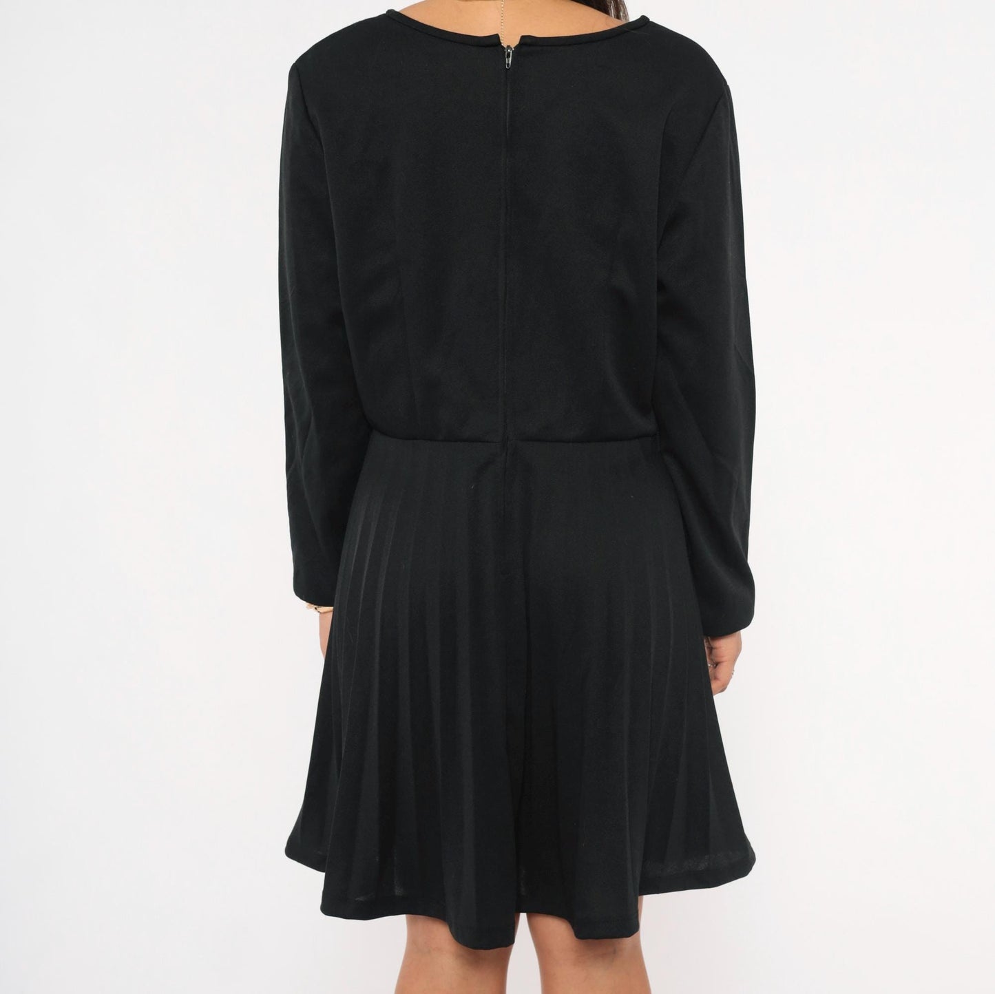 70s Black Pleated A-Line Dress Long Sleeve Drop Waist Scoop Neck Large L