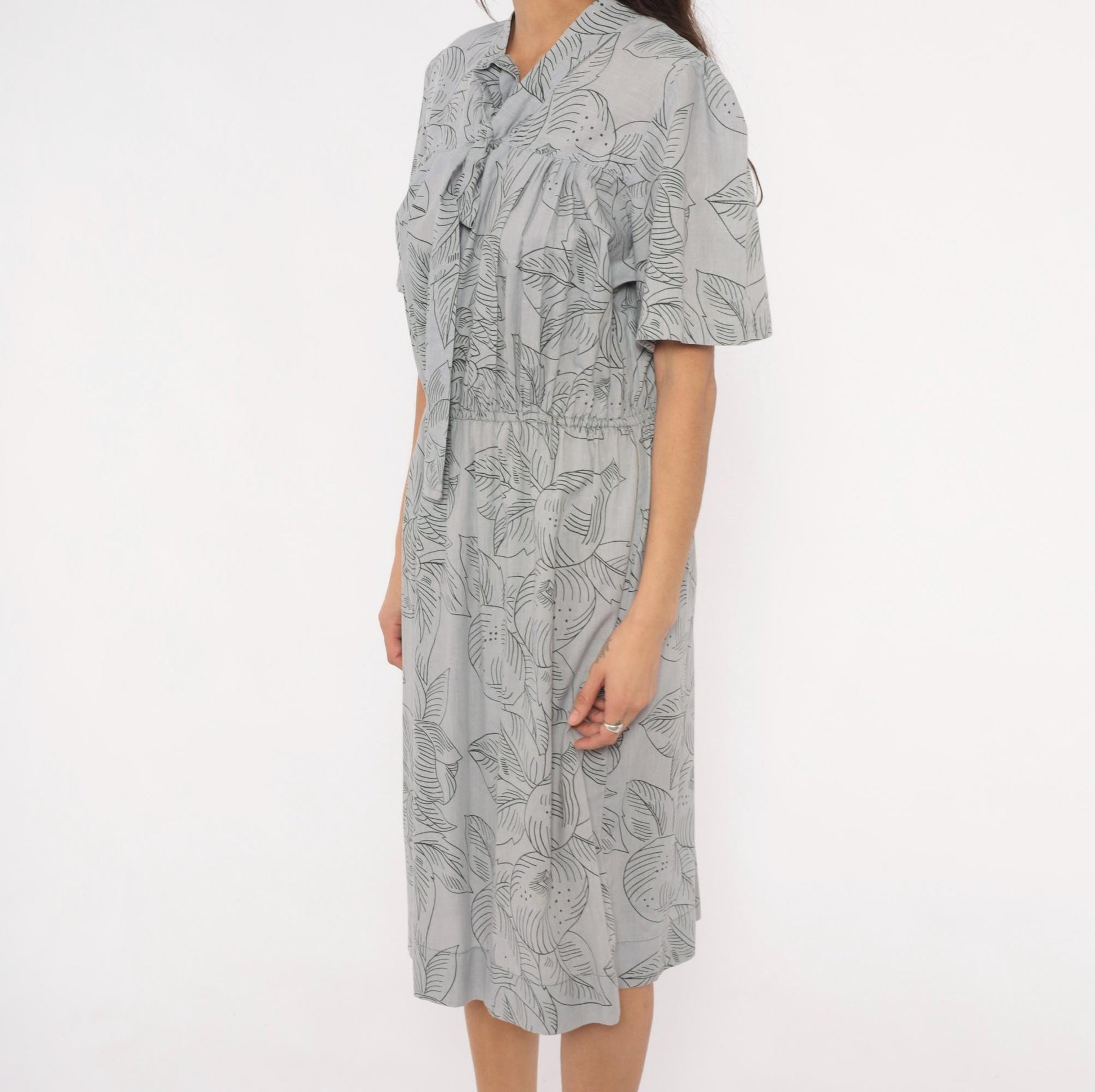 80s Botanical Leaf Print Grey Cotton Tie Neck Dress Puff Sleeve Small Medium