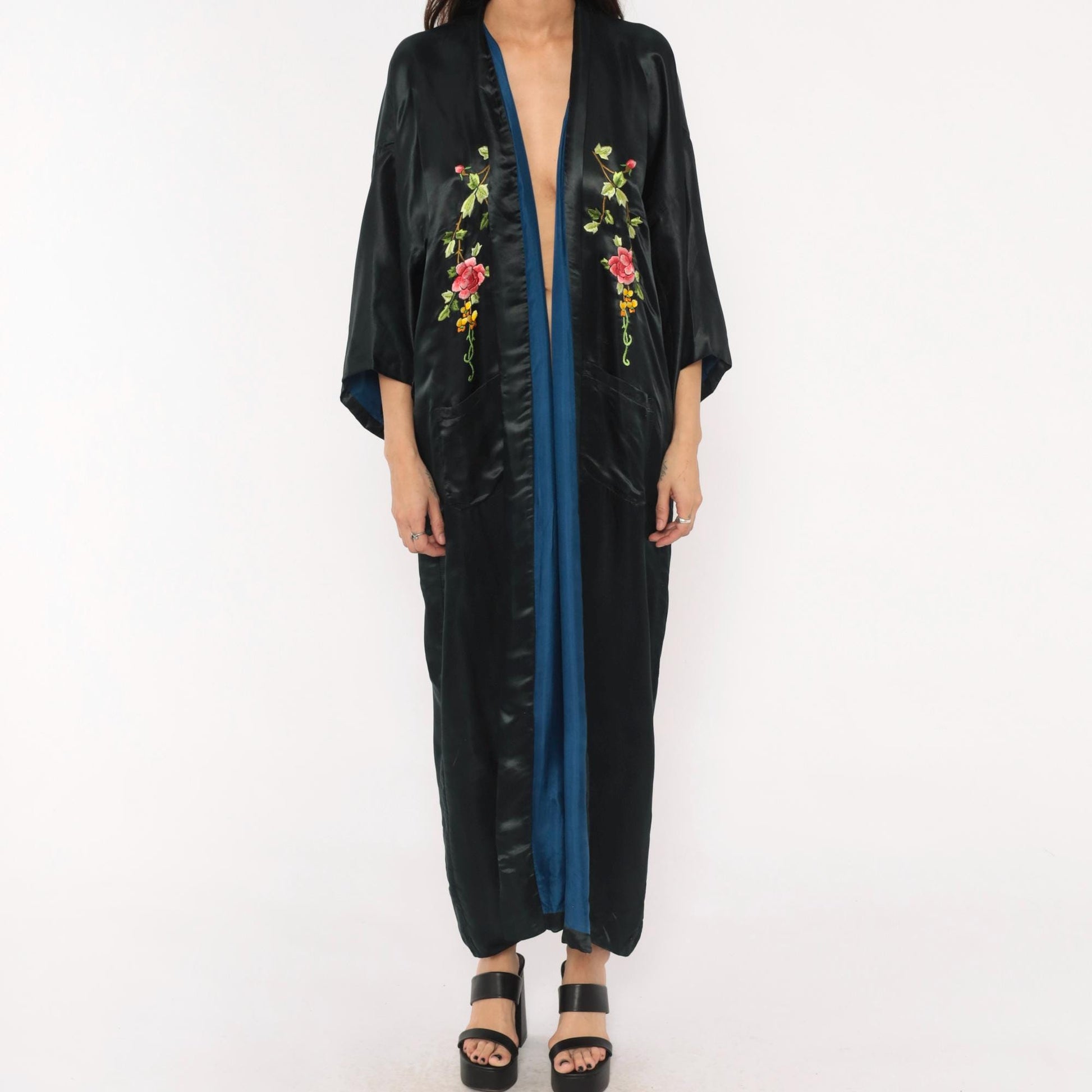 80s Xiangshan Yiyuan Black Silk Kimono Robe Embroidered Floral Maxi Extra Large