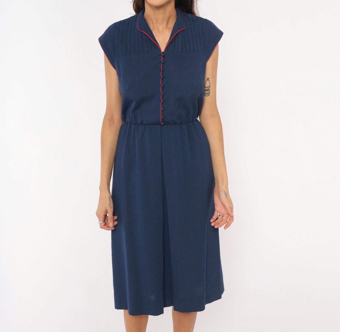 80s Leslie Fay Navy Pintuck Shirtdress Red Piping V-Neck Knee-Length Small Medium