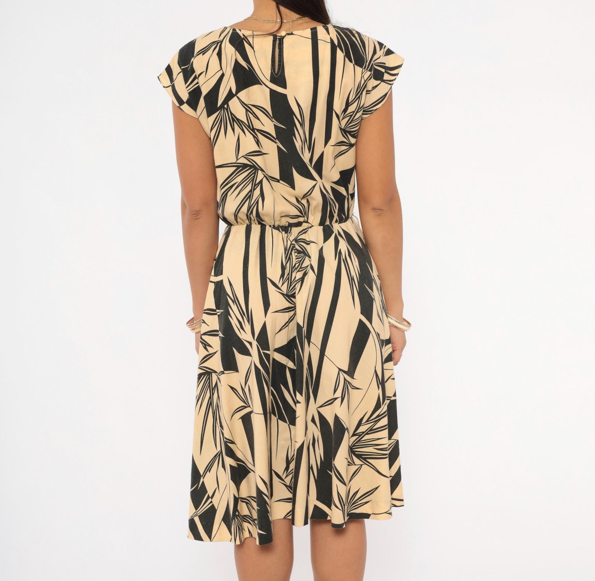 80s Tropical Leaf Print Dress Black Tan Cap Sleeve Knee-Length Small
