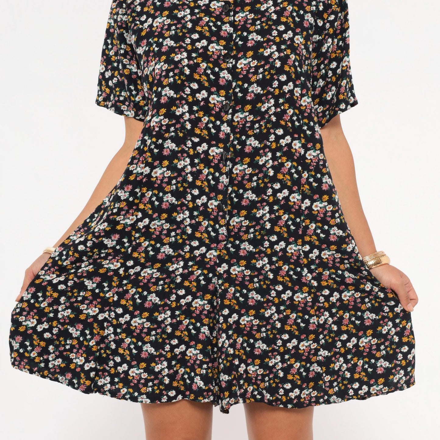 90s Center Aisle Black Floral Romper Daisy Print Rayon V-Neck Medium M