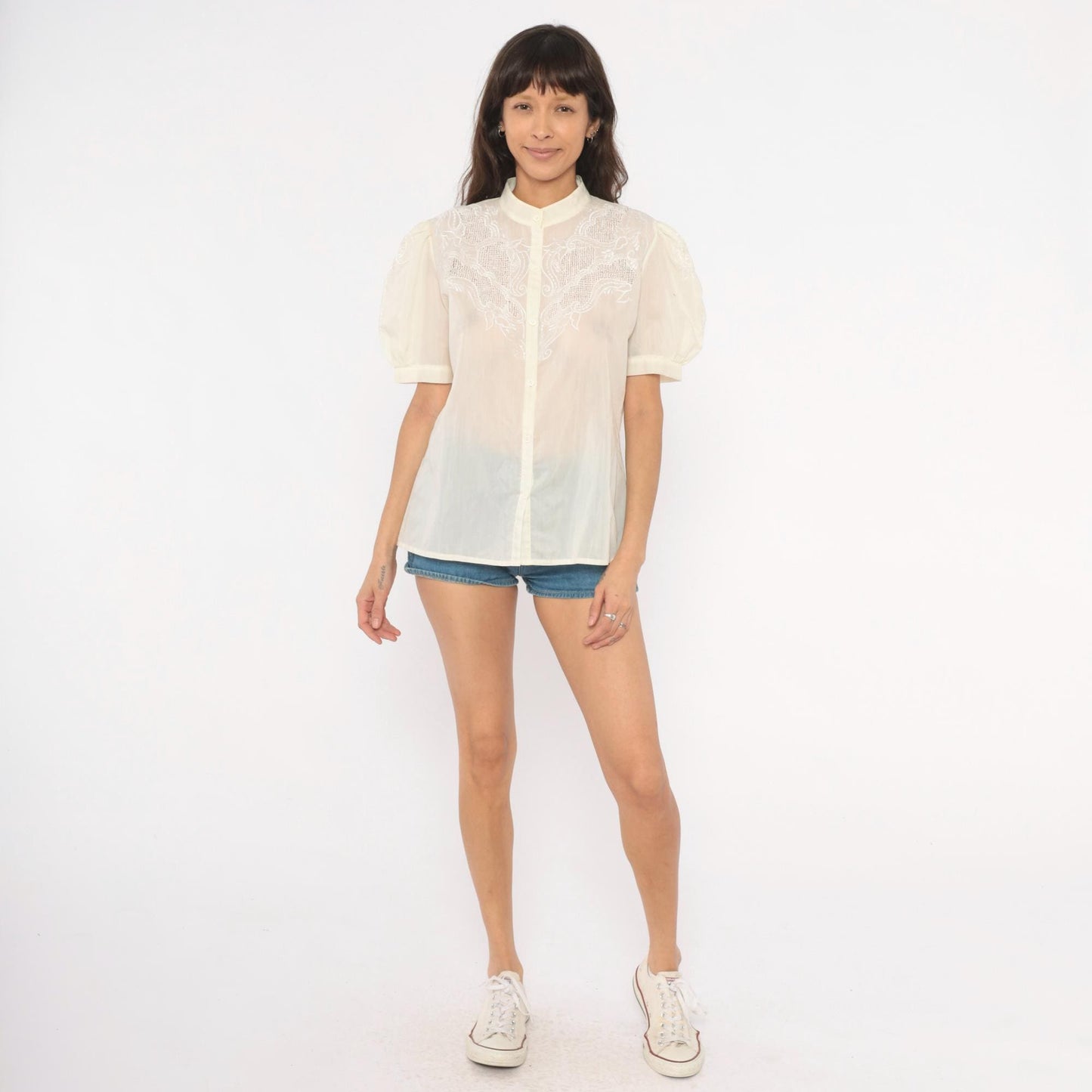 80s Cream Cutwork Embroidered Blouse Puff Sleeve Mandarin Collar Medium M