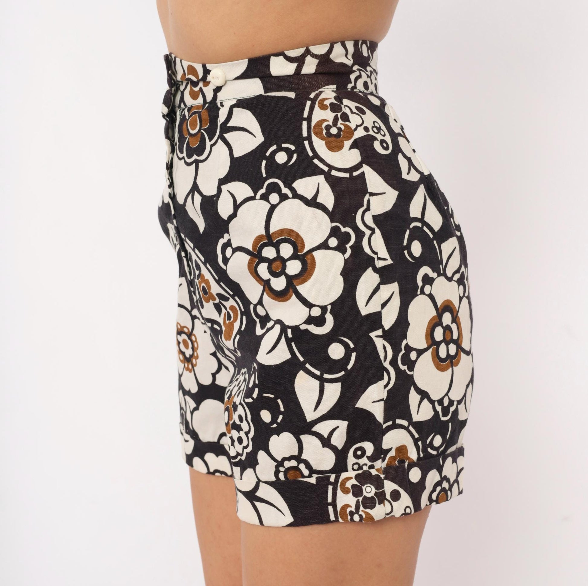 60s Floral Paisley High-Waisted Shorts Cotton Black Cream Brown Mod Extra Small XS