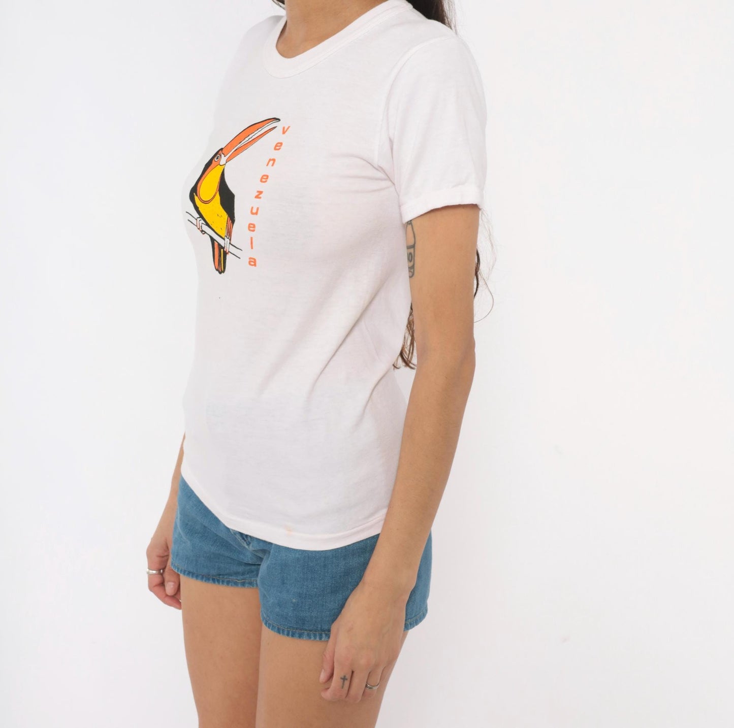 2000s Venezuela Toucan Graphic Baby Tee White Cotton Extra Small XS