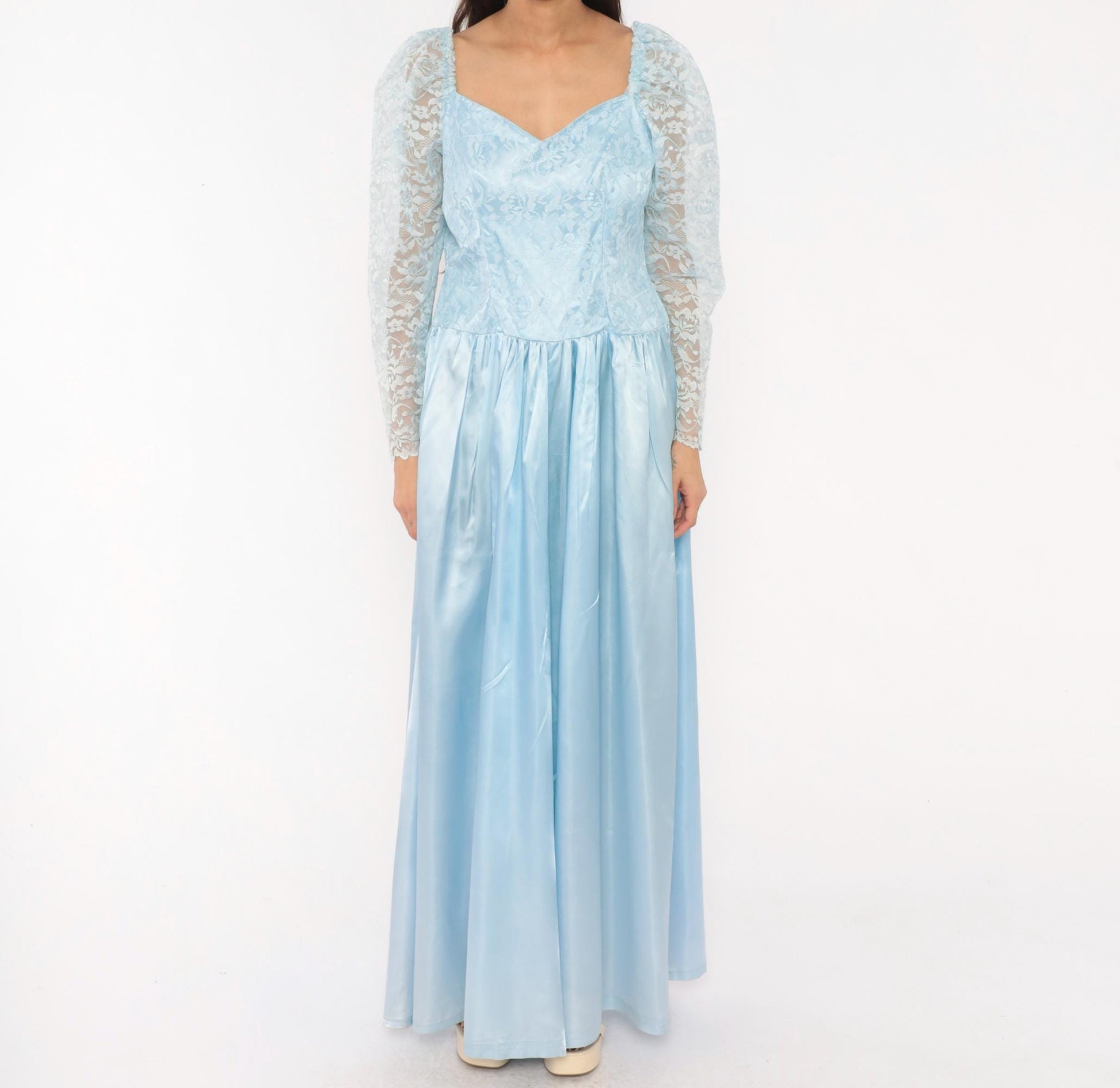 80s Sky Blue Lace Maxi Gown Sweetheart Neckline Drop Waist Bow Back Large L